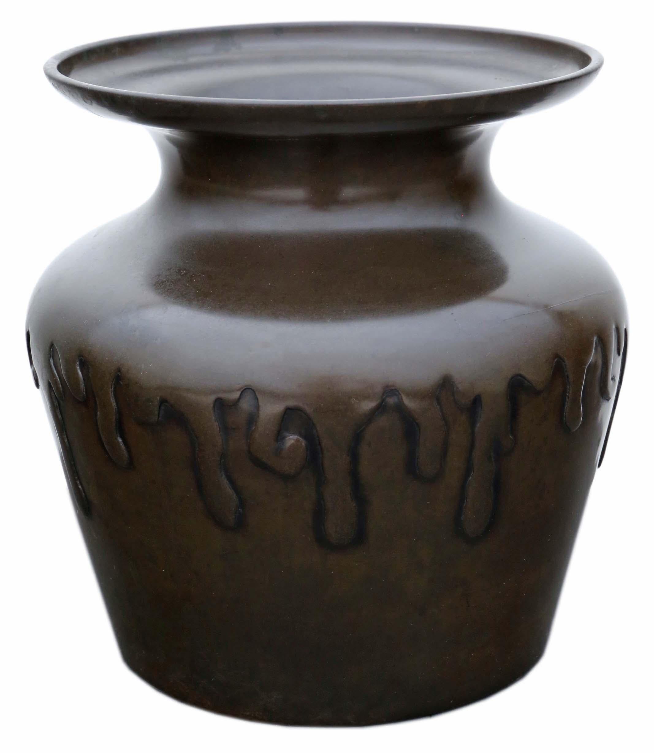 19th Century Antique Oriental Japanese Large Fine Quality Bronze Tsubo Vase Meiji, C1880 For Sale