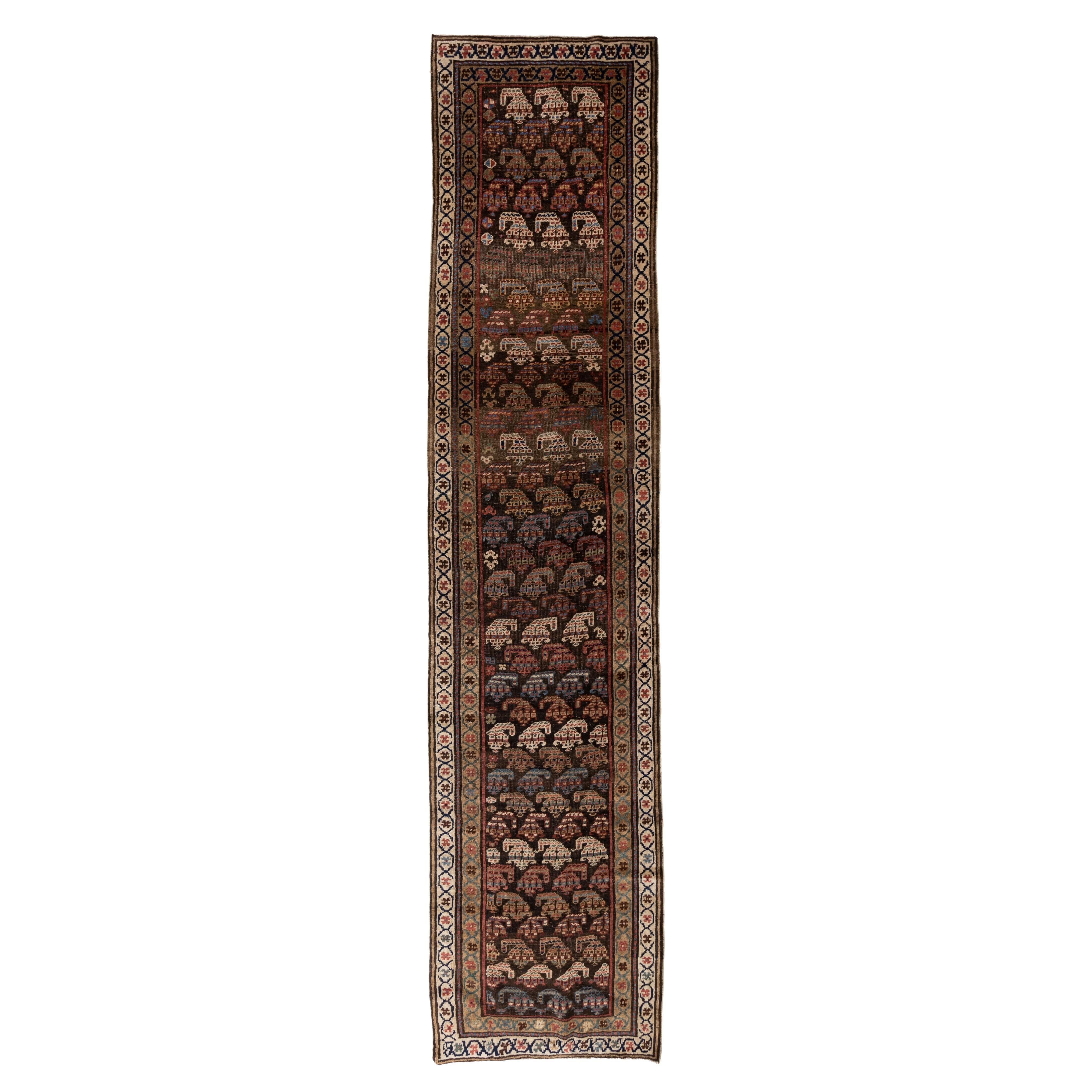 Tapis de couloir oriental kurde ancien