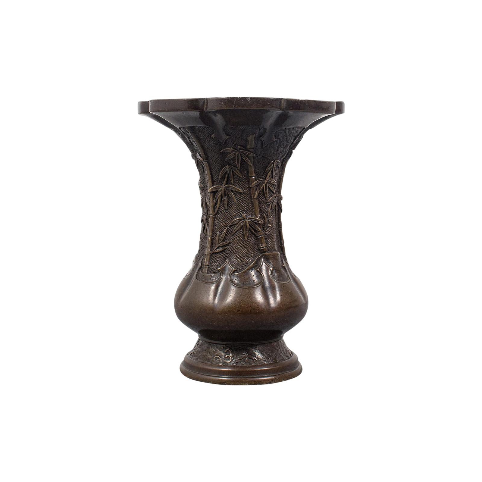 Antico vaso orientale, cinese, bronzo, urna decorativa a balaustro, vittoriano, 1900