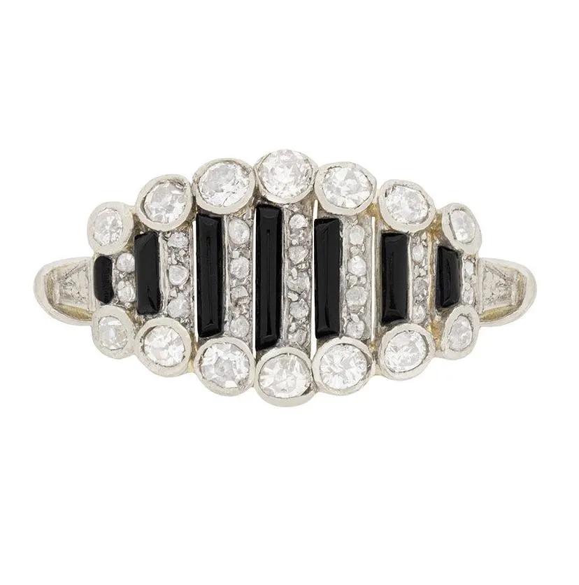 Mixed Cut Antique Original 1920s Platinum, Art Deco 0.70ct Diamond and Onyx Cocktail Ring For Sale