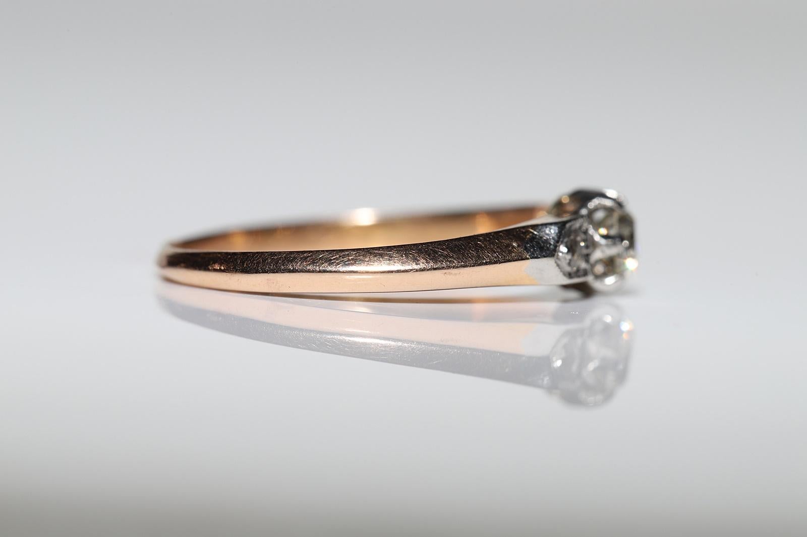 Antique Original ArtDeco Circa 1920s 18k Gold Natural Diamond Decorated Ring For Sale 2