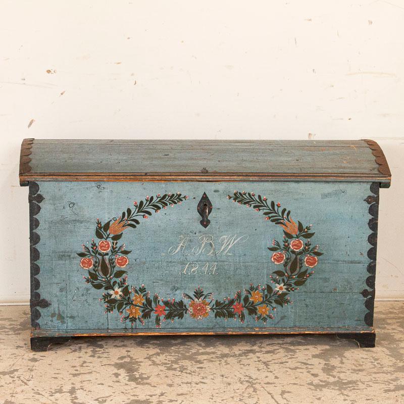 Antique Original Blue Painted Swedish Dome Top Trunk Dated 1844 In Good Condition In Round Top, TX