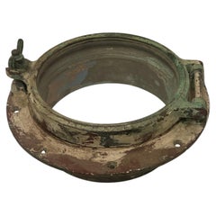 Portilla de barco antigua original de bronce y cristal patinado