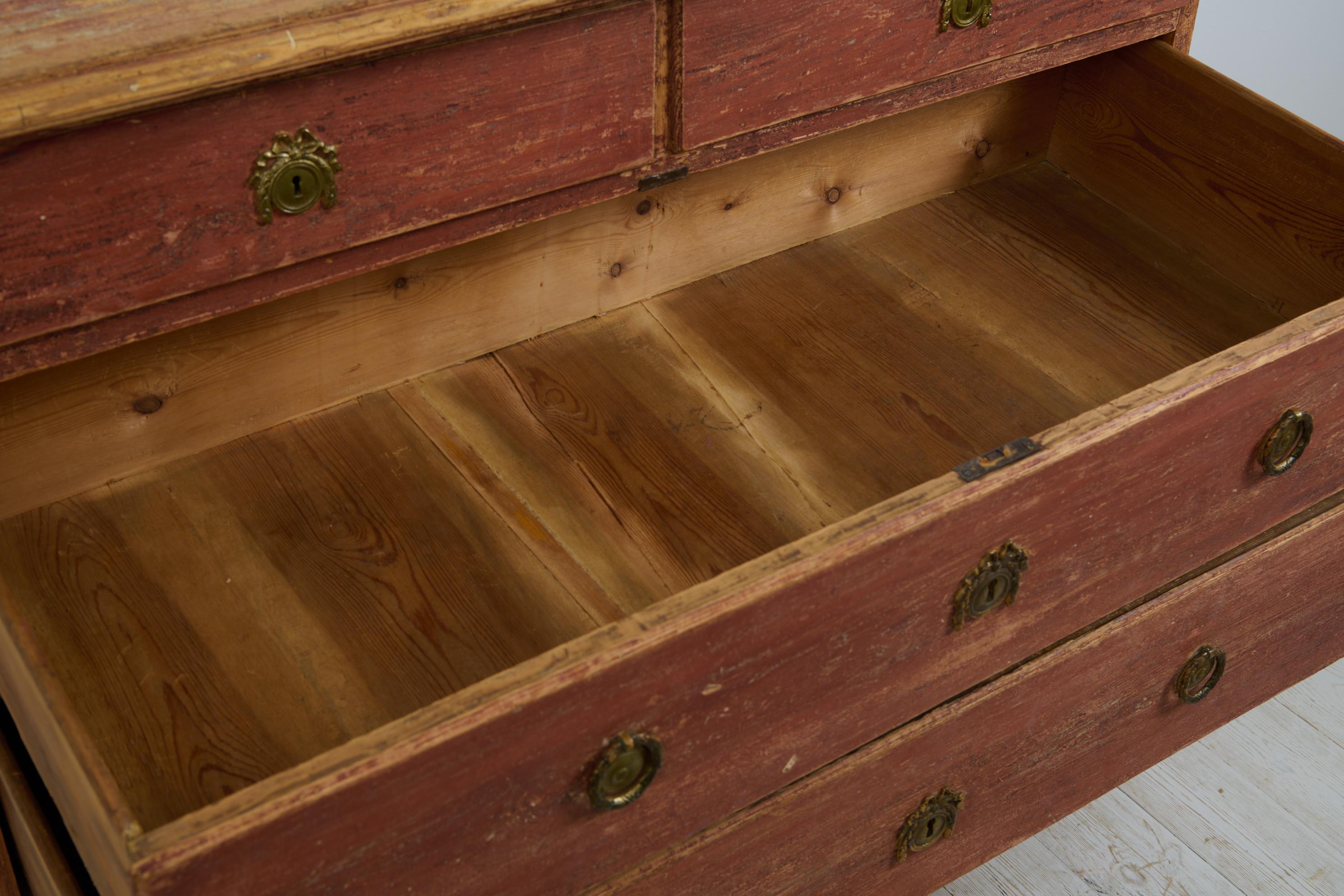 Ancienne commode originale de la période gustavienne de Stockholm, Suède en vente 2