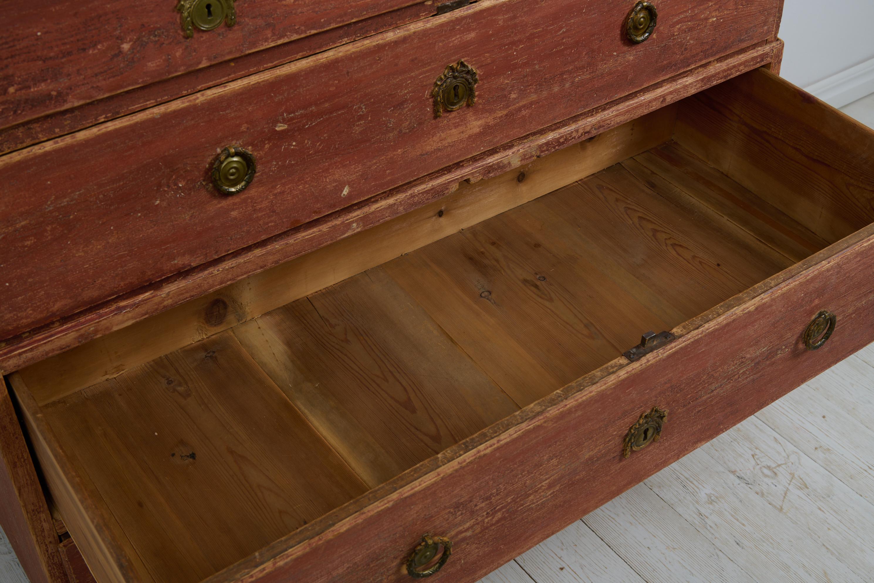 Ancienne commode originale de la période gustavienne de Stockholm, Suède en vente 3