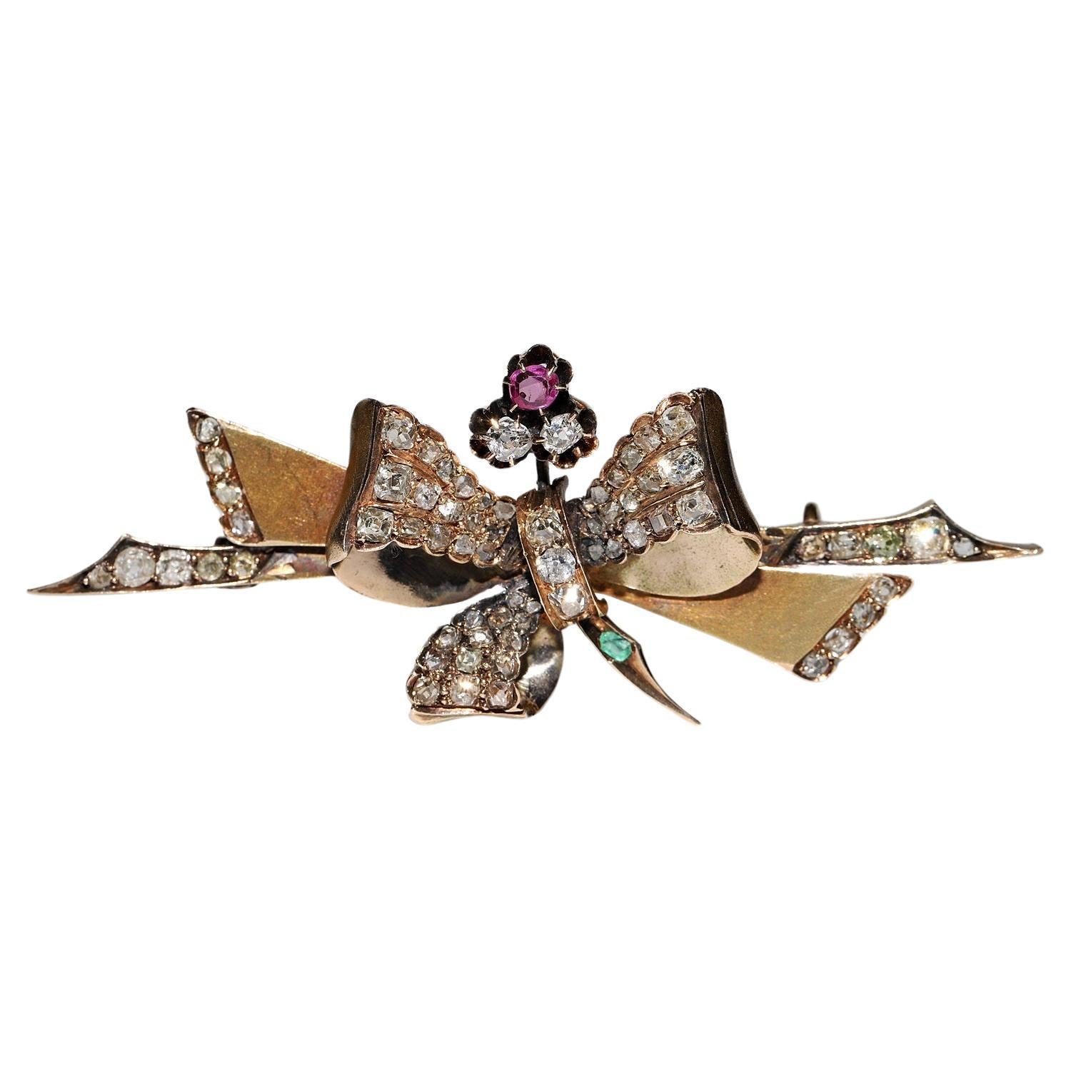 Antique Original Circa 1900s 14k Gold Natural Old Cut Diamond Decorated Brooch For Sale