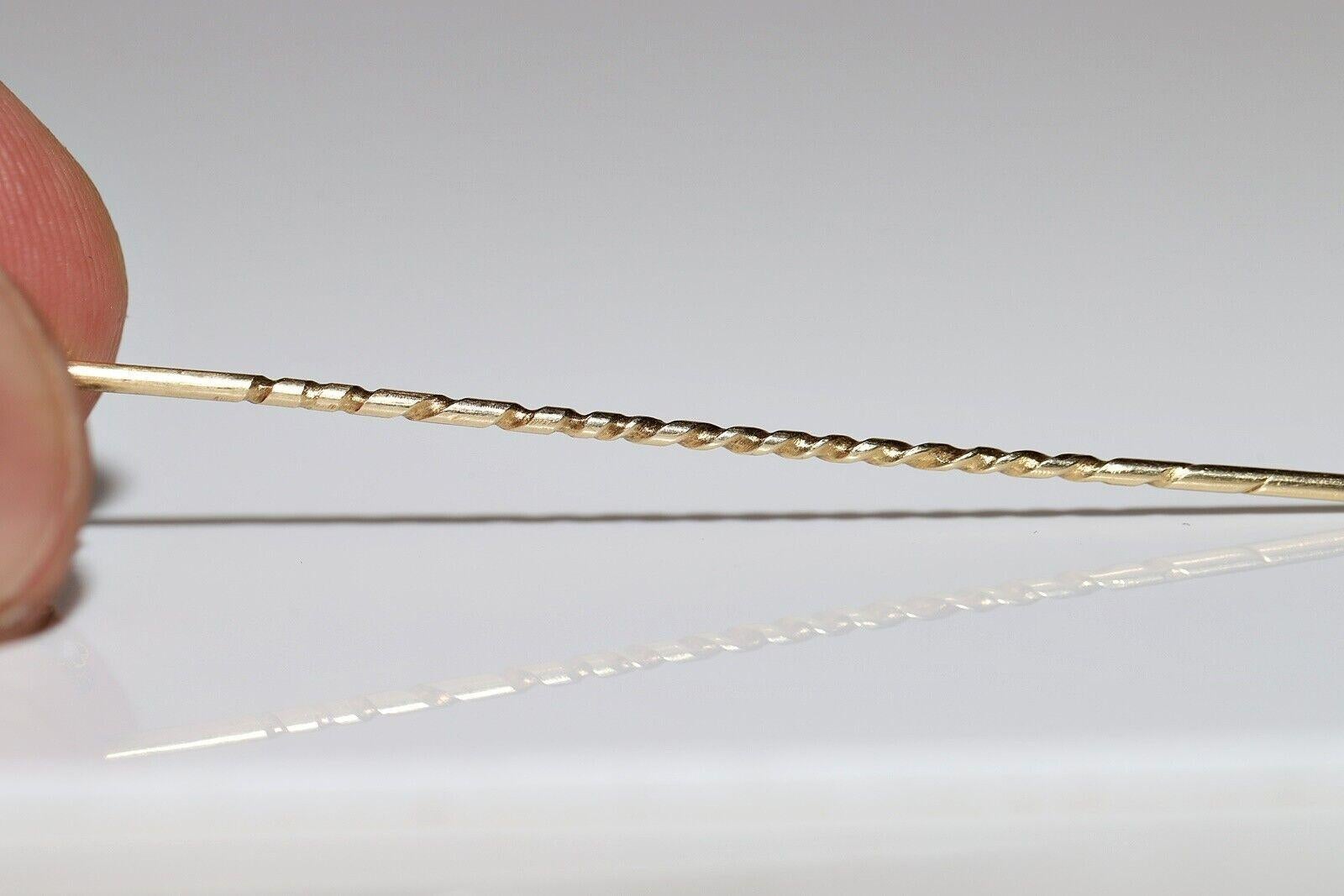 Spilla decorata con perle naturali e onice in oro 14k, antica e originale, del 1900 circa. in vendita 1