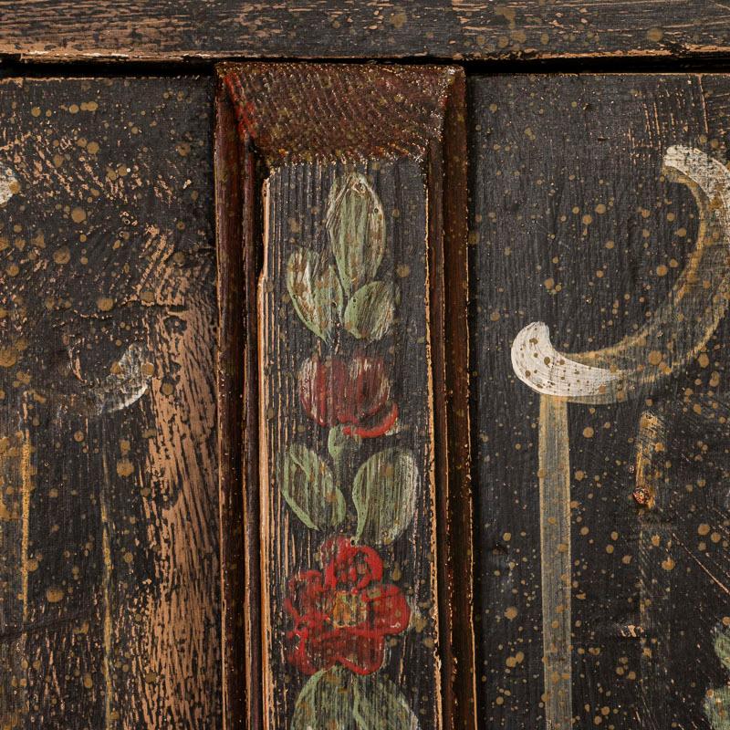 Antike Original Blumen und Herz gemalt Armoire Schrank aus Deutschland 3