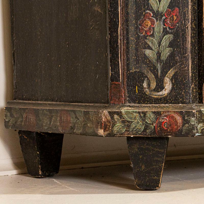 Antike Original Blumen und Herz gemalt Armoire Schrank aus Deutschland 5