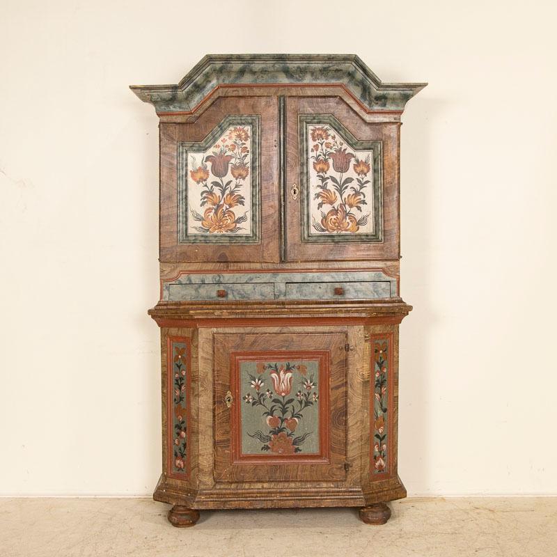Antique Original Hand Painted Swedish Cabinet Cupboard, circa 1820-1840 In Good Condition In Round Top, TX