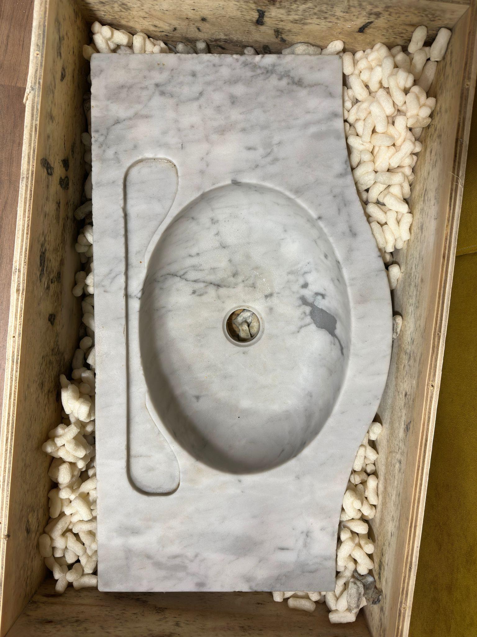 Modern ANTIQUE ORIGINAL ITALIAN CARRARA MARBLE SINK began 20th Century For Sale