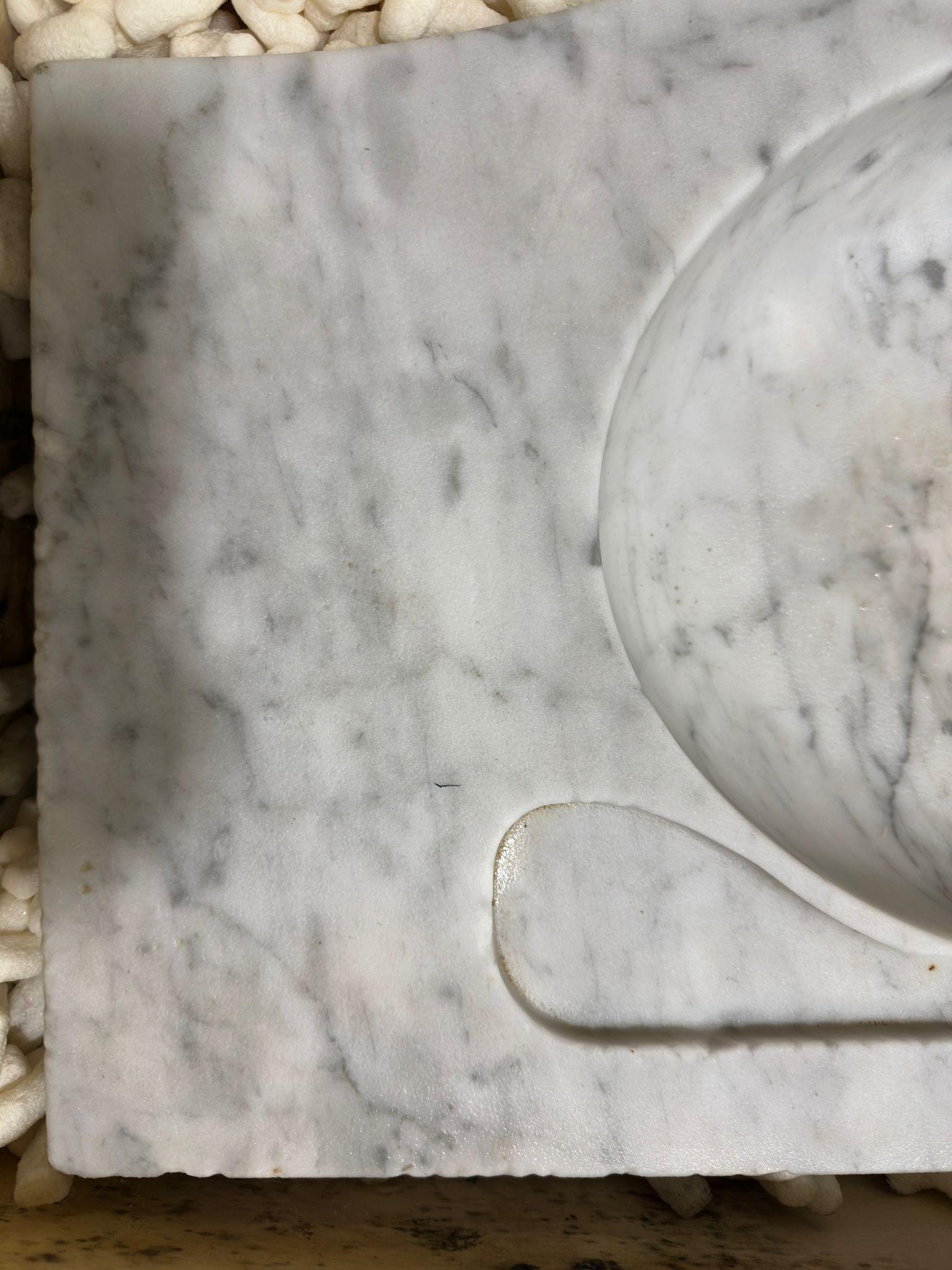 Hand-Crafted ANTIQUE ORIGINAL ITALIAN CARRARA MARBLE SINK began 20th Century For Sale