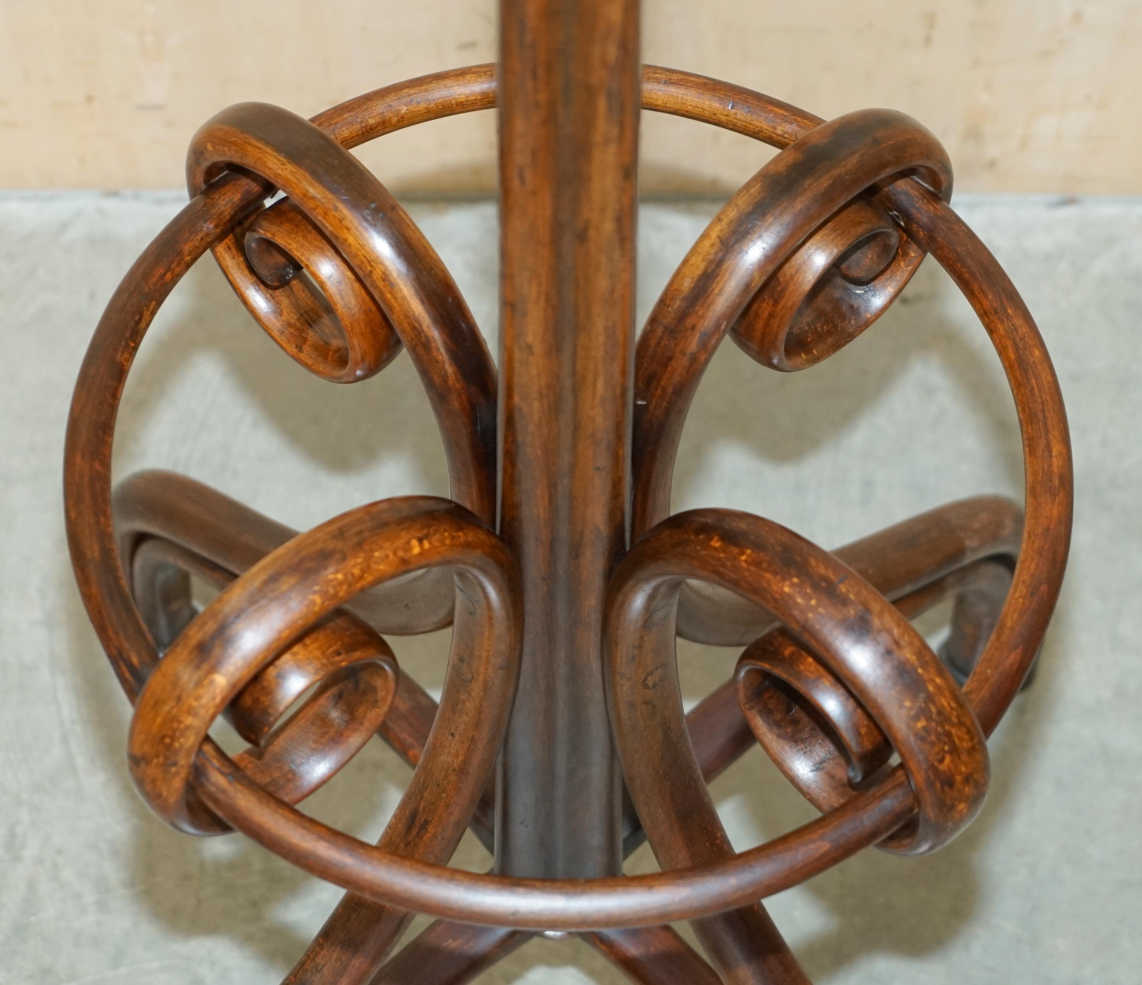 Antique Original Late Victorian circa 1880 Thonet Bentwood Coat Rack Stand For Sale 11