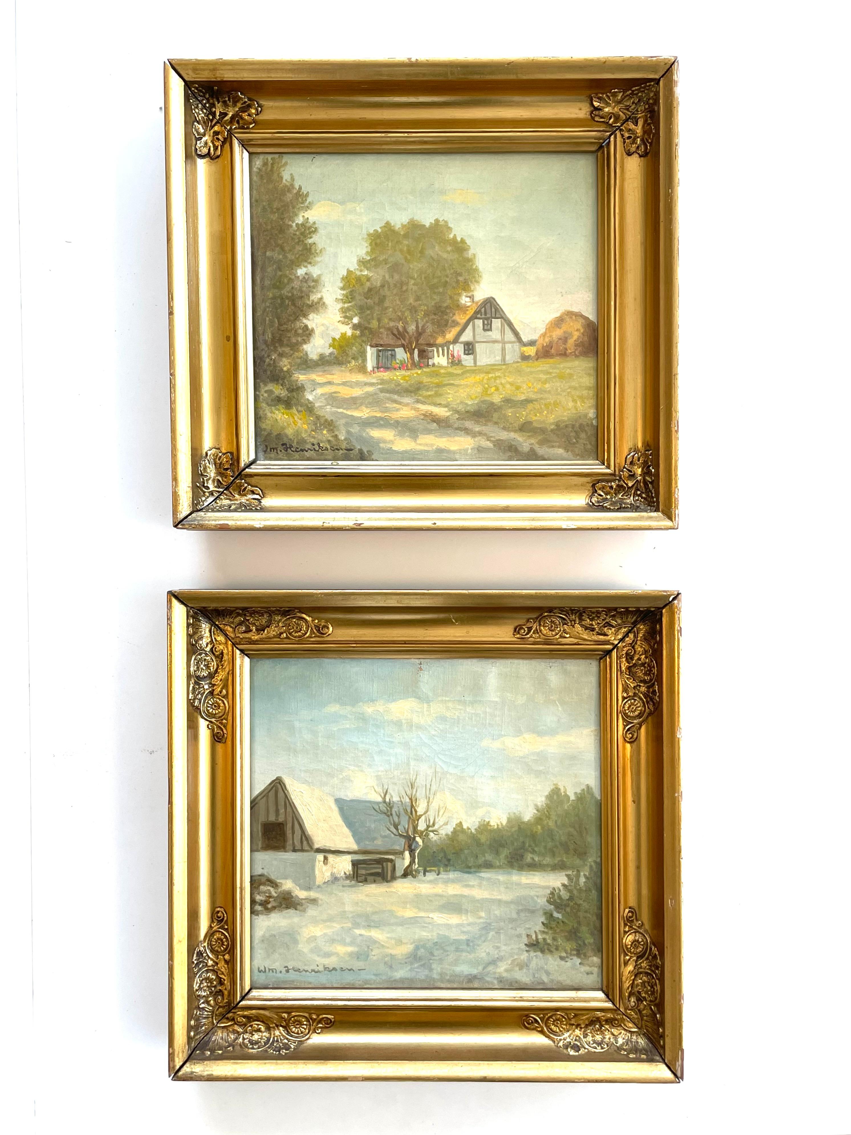 Es handelt sich um zwei Originalgemälde in Öl auf Leinwand aus Dänemark, die der bekannte Künstler William Henriksen (1880-1964) gemalt hat.

William Henriksen war ein Lehrling des berühmten Malers H.O. Brasen und in Rønne, Bornholm und im Kronborg