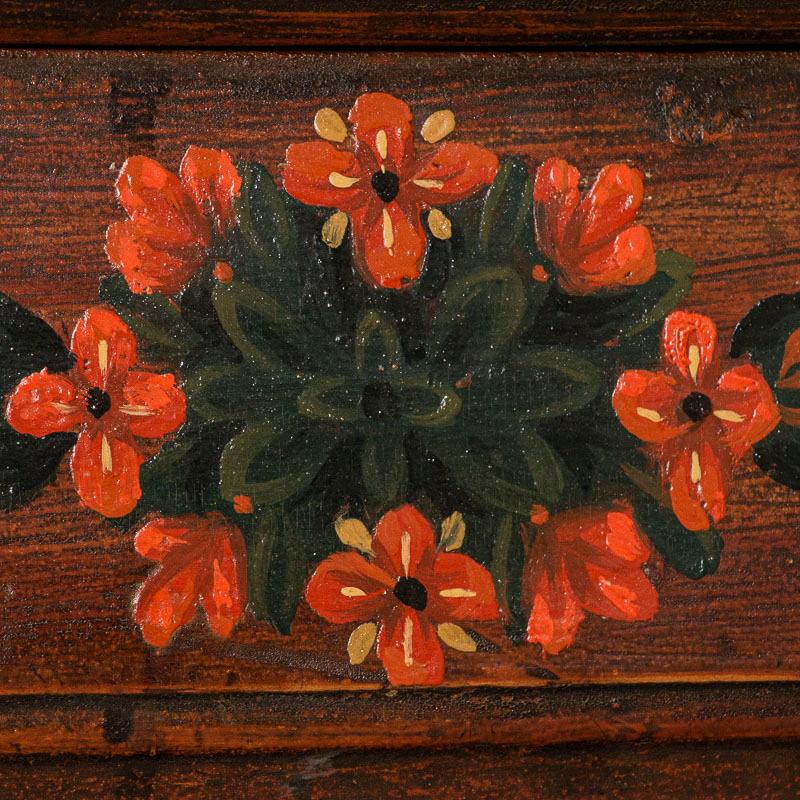 Antique Original Red Painted Bureau Secretary with Flower Garlands from Sweden 4