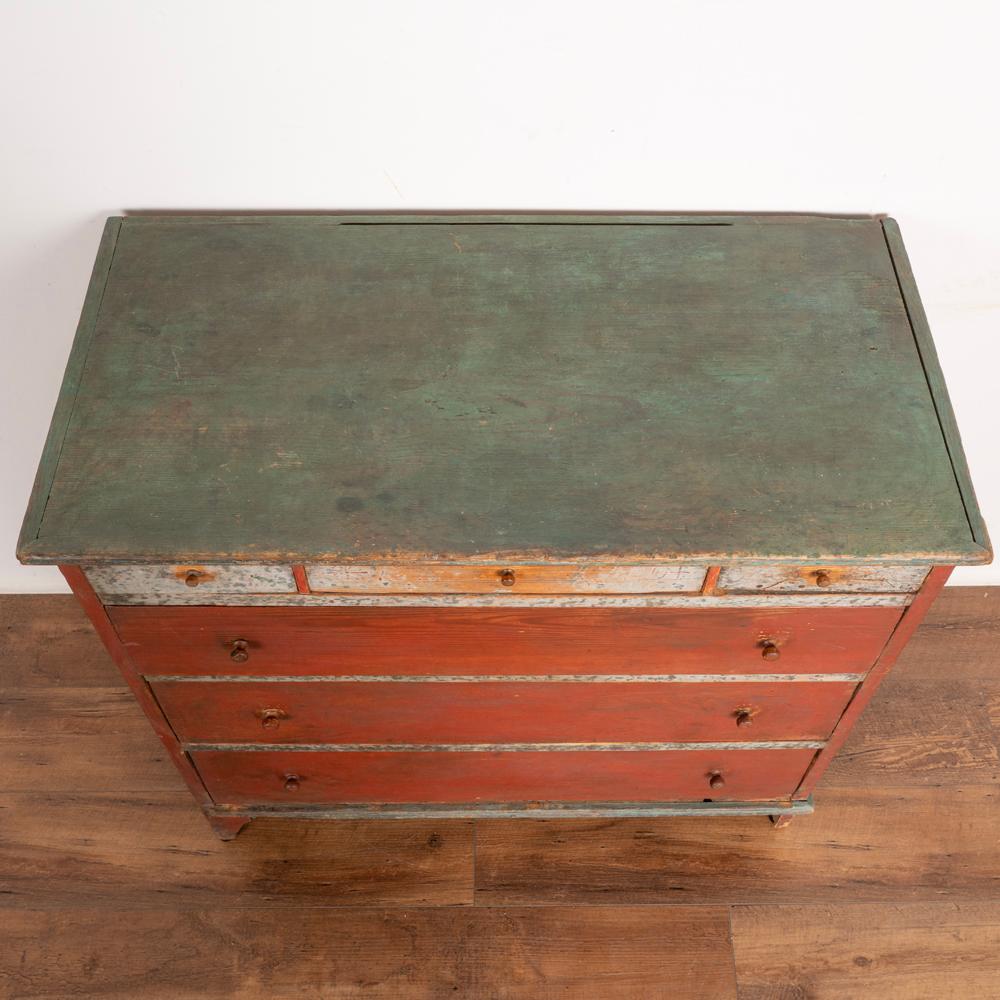 Antique Original Red Painted Chest of Drawers, Sweden circa 1820-1840 For Sale 4