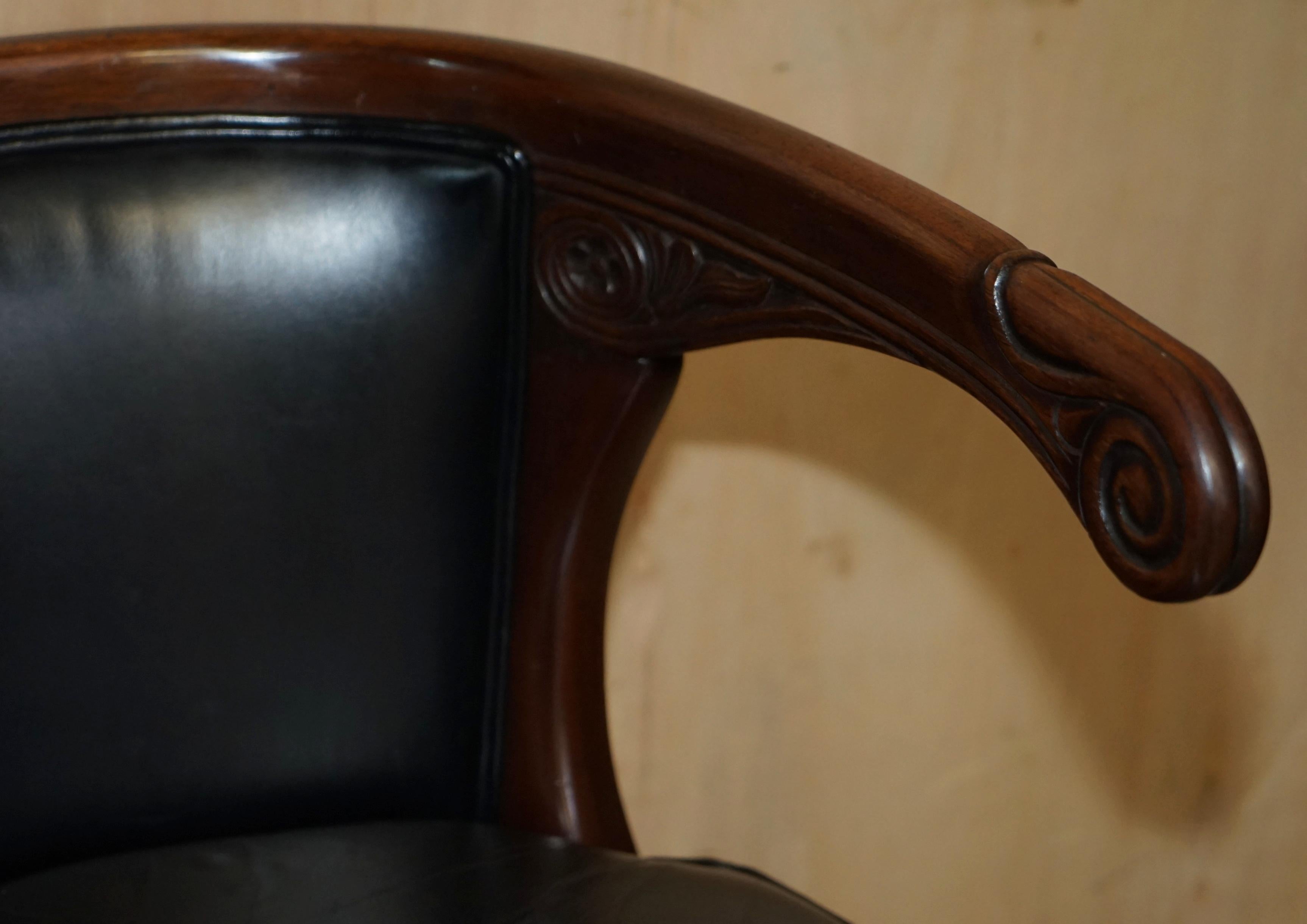 Antique Original Regency 1815 Black Leather Hardwood Horseshoe Office Desk Chair For Sale 9