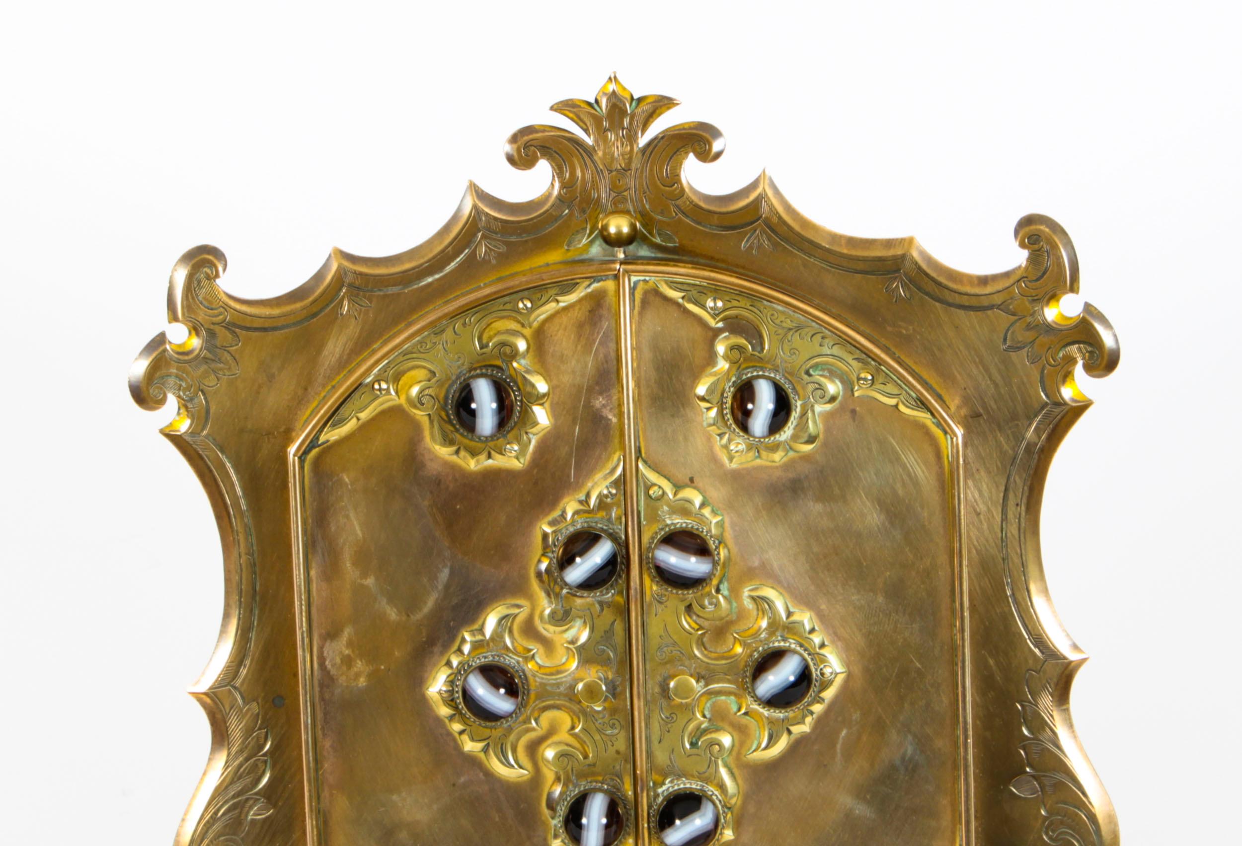 Agate Cadre photo de chevalet ancien en bronze doré et agate, 19ème siècle en vente