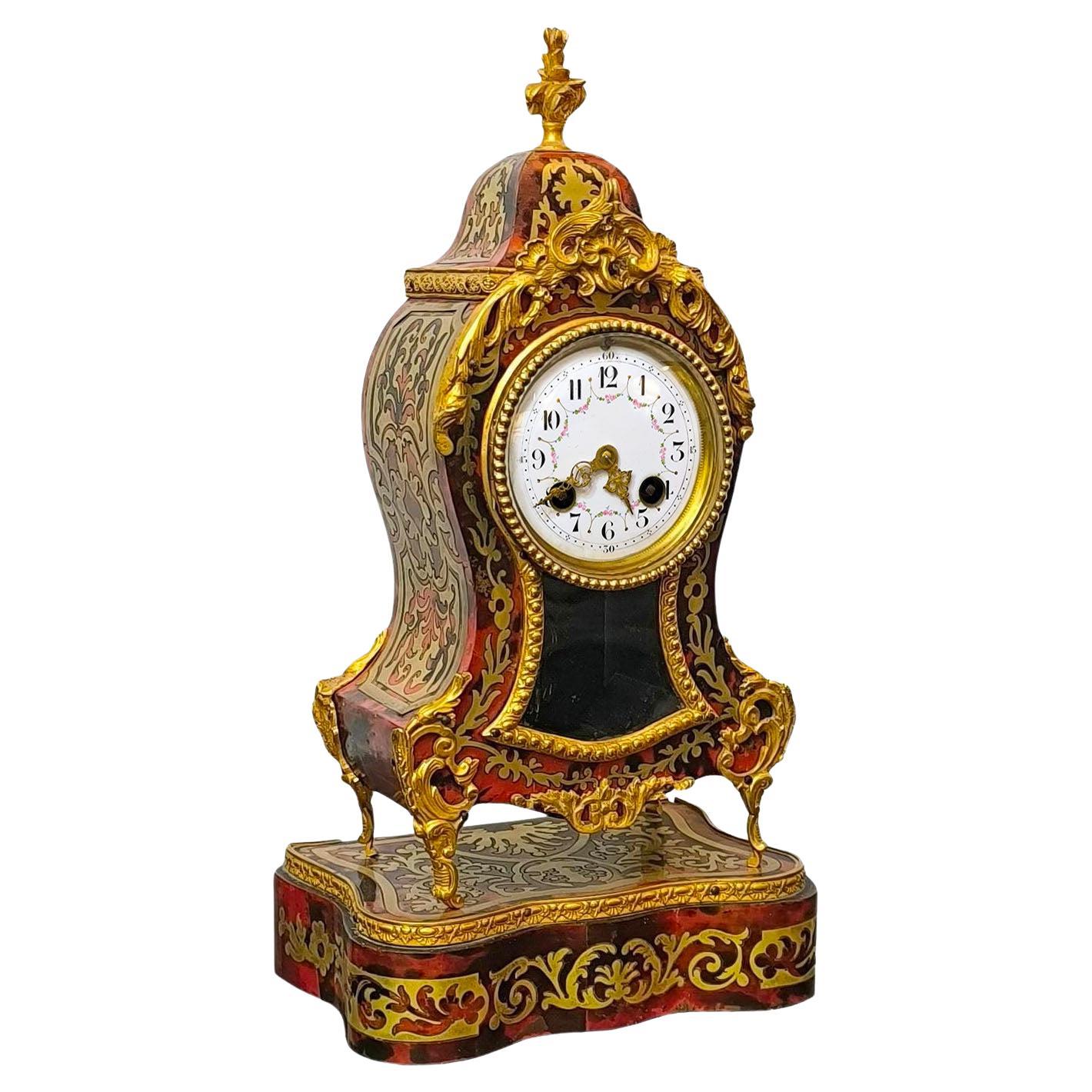 Antiquité - Horloge de Cartel en bronze doré sur son Stand, Horloge de manteau, Epoque Napoléon III