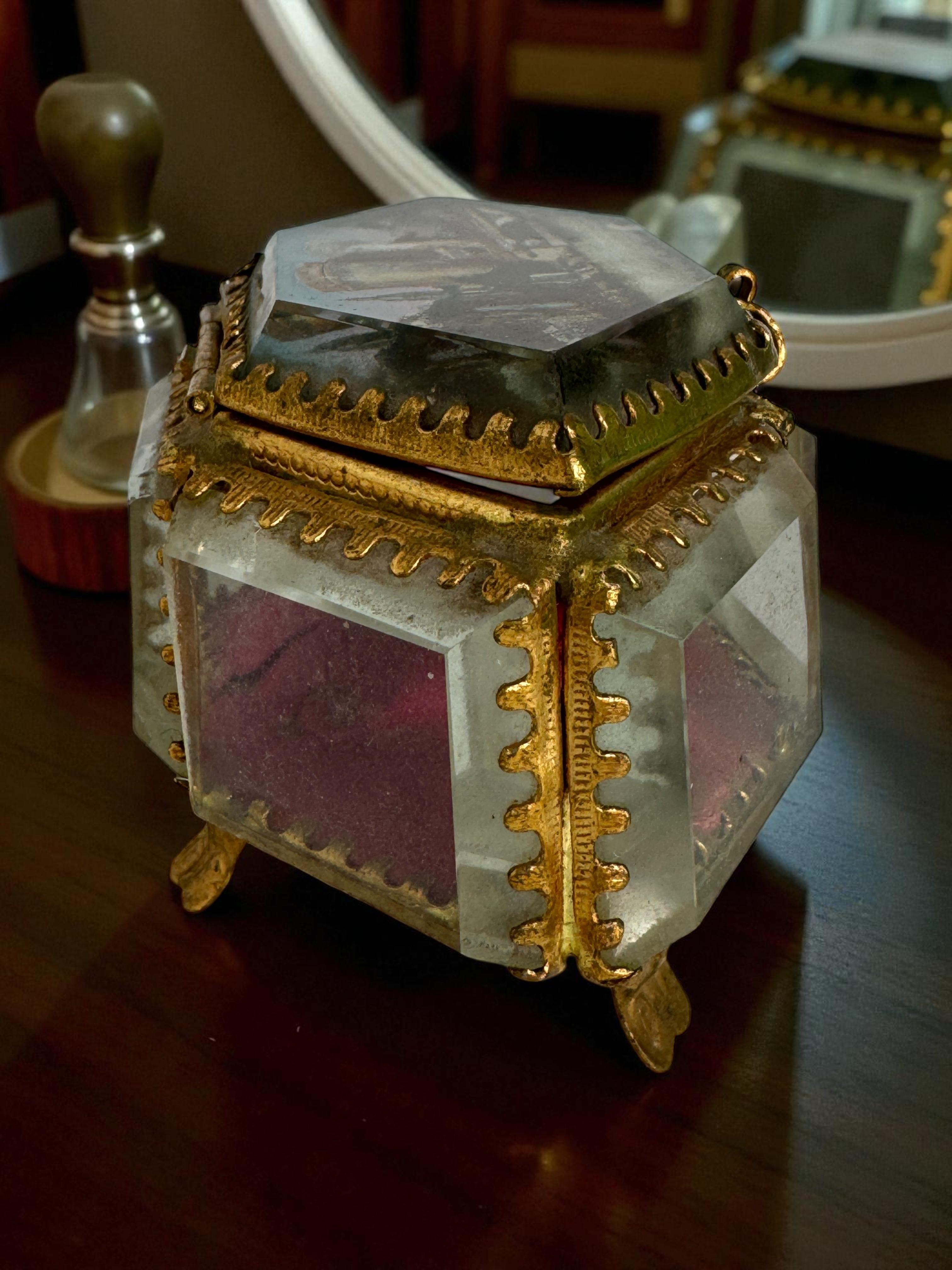 Antiguo Joyero Ormolu Cofre Souvenir Cristal Biselado Grand Tour Francia 1900 en venta 7