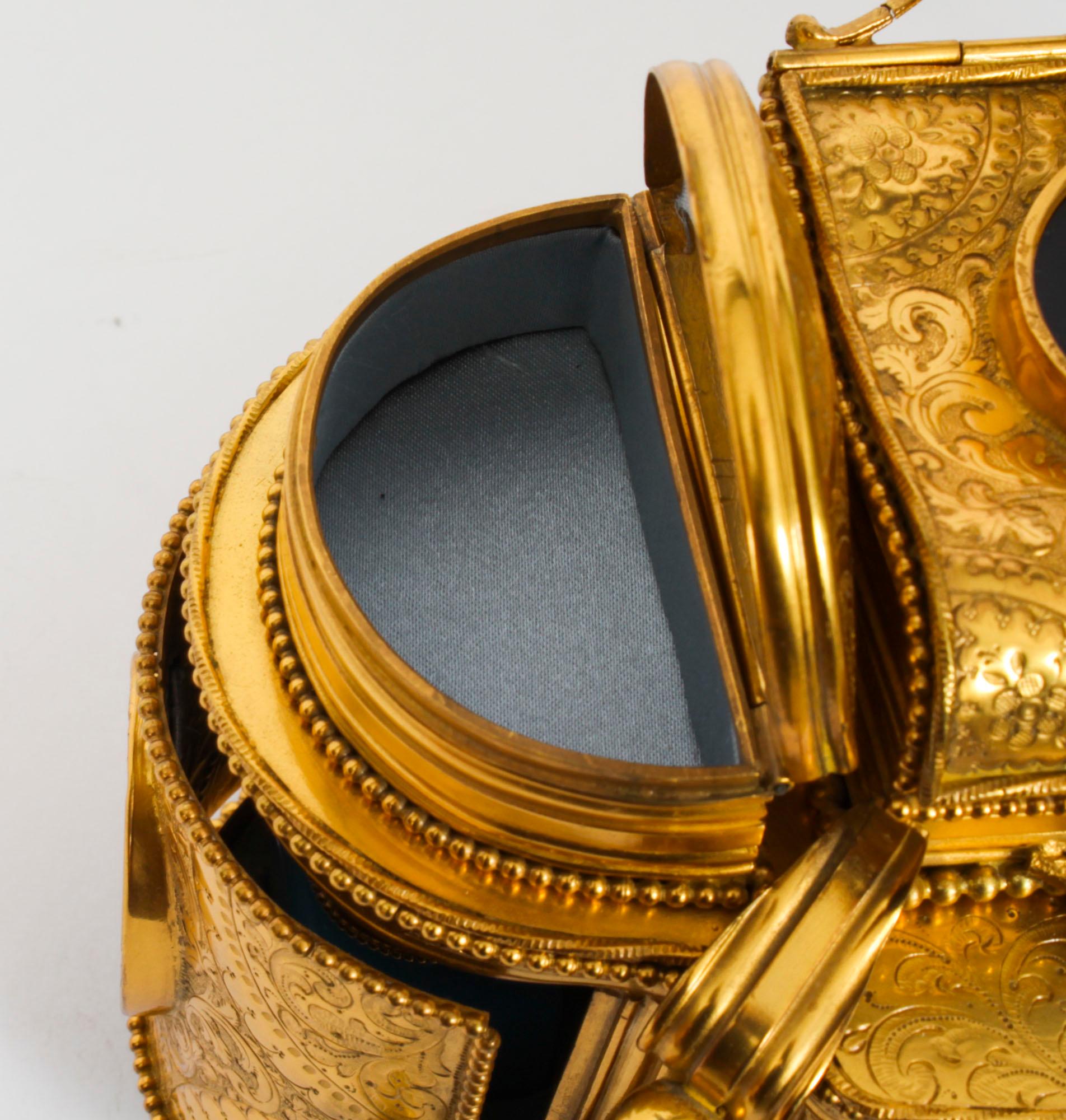 Ancienne armoire à bijoux en Pietra Dura montée en bronze doré 19ème siècle en vente 10