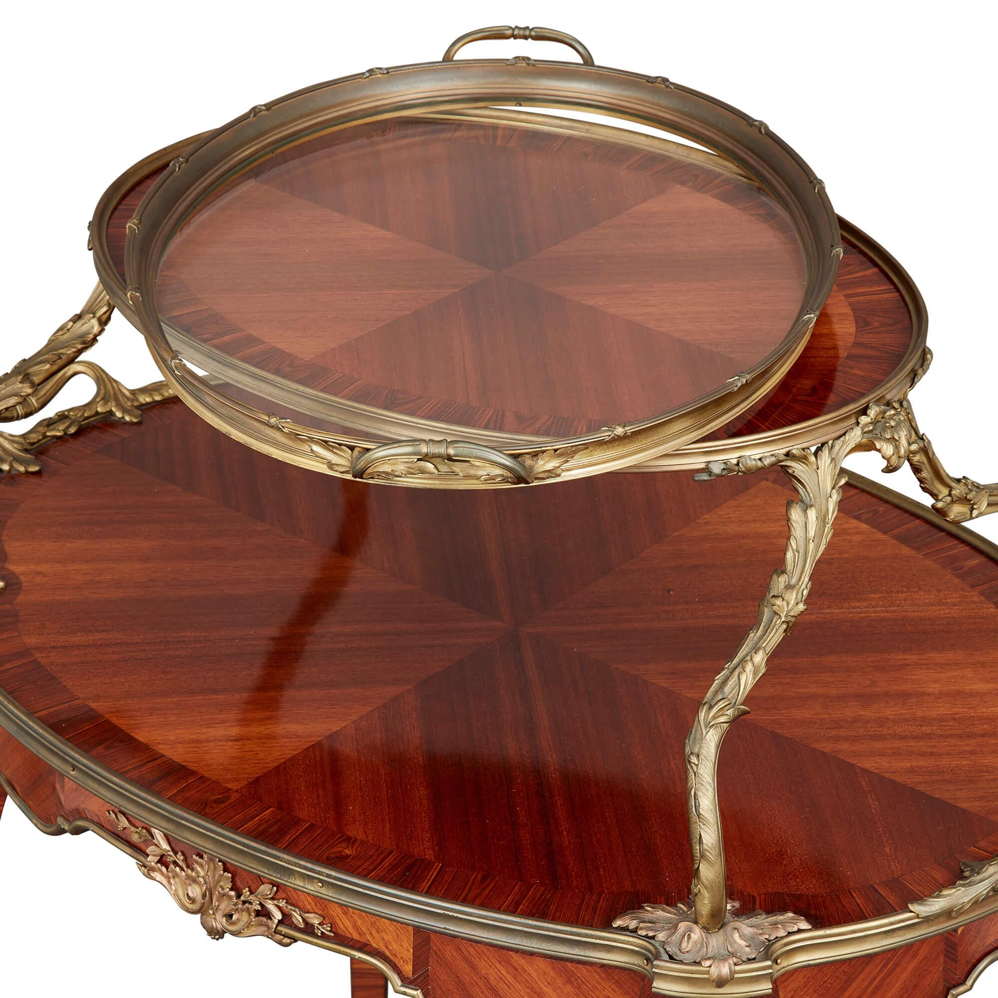 XIXe siècle Table à thé ancienne attribuée à Paul Sormani en vente