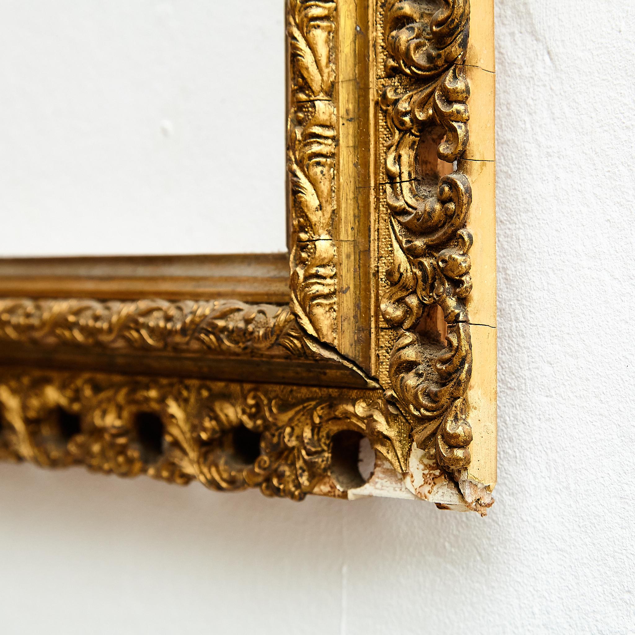 Antique Ornament Gold Wood Frame, circa 1930 1