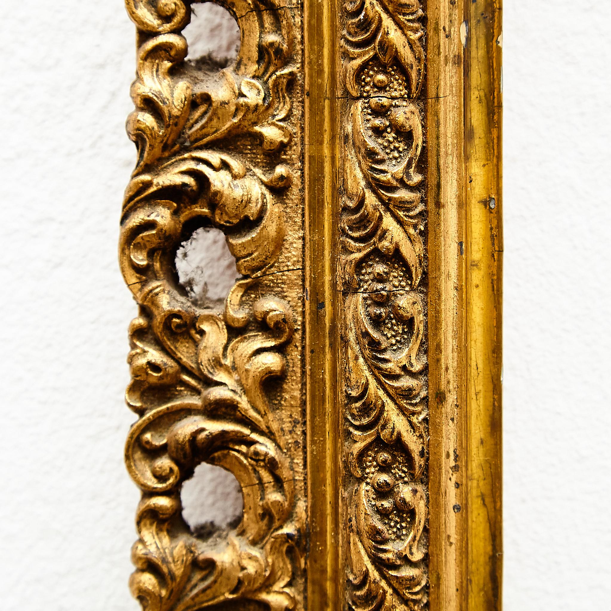 Antique Ornament Gold Wood Frame, circa 1930 1