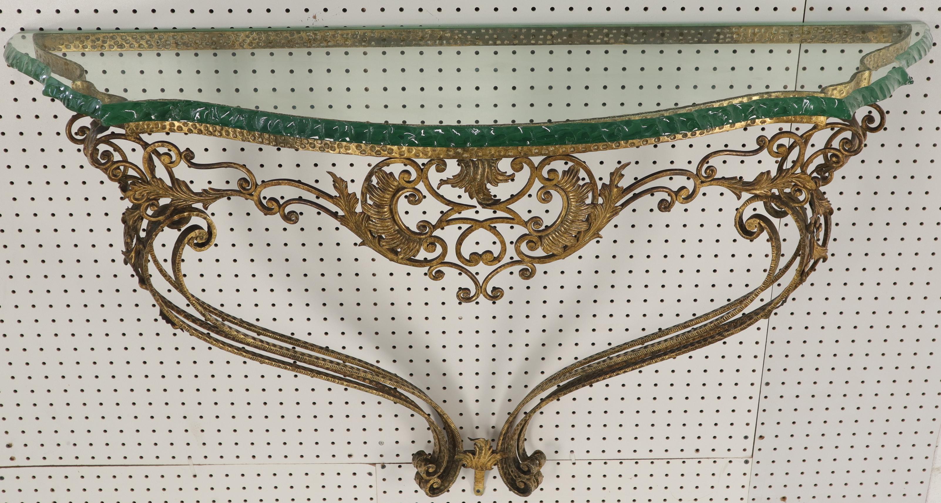 Antico Tavolo Consolle Ornato Stile Barocco Oro Dorato Ferro Battuto Appeso Vetro In condizioni ottime in vendita a Rockaway, NJ