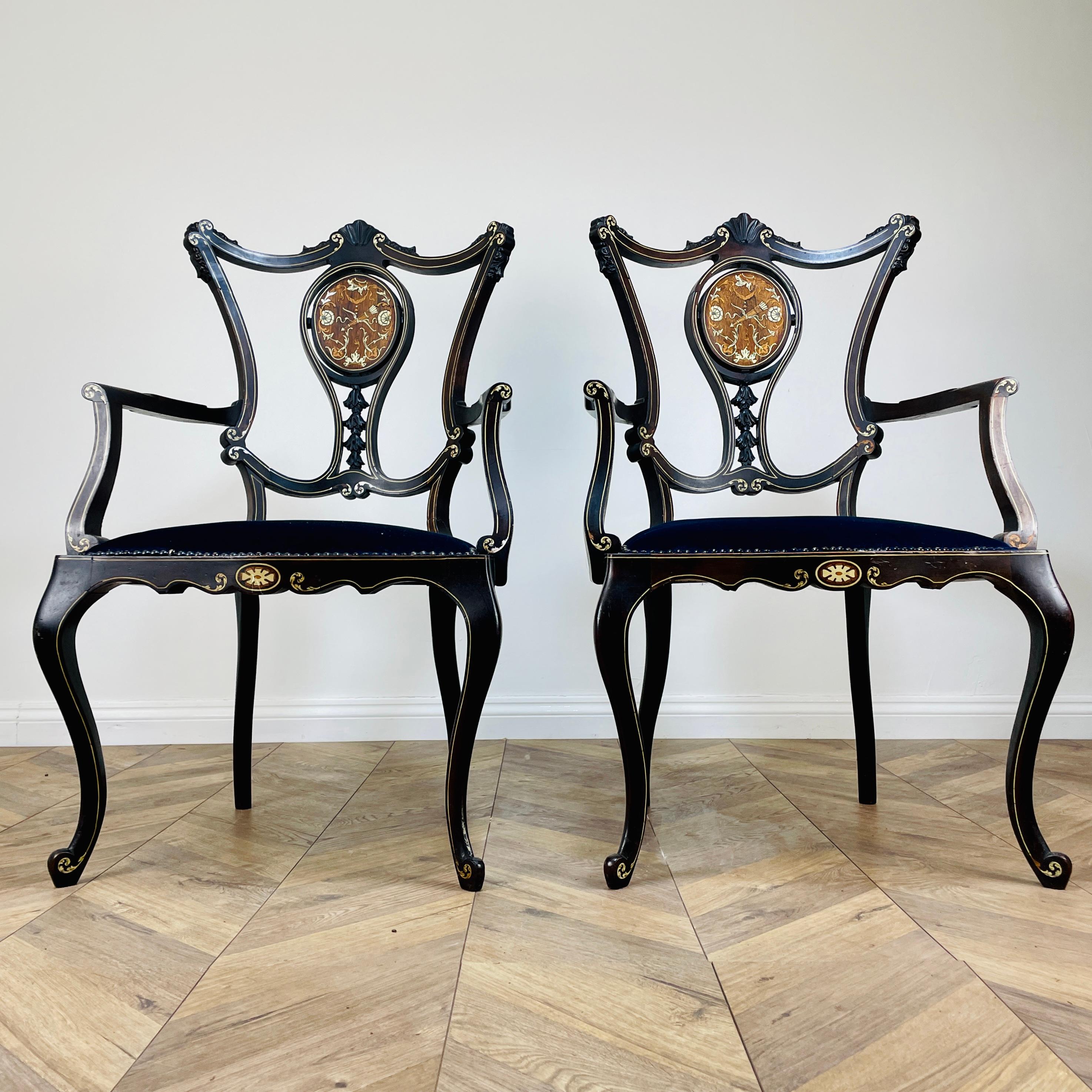 Set of 2, Antique Ornate French Armchairs, Set of 2, circa late 19th Century.

The chairs have a lovely detailing and in good condition - one chair does have small repair the back rest, as pictured, but this does not effect its look or usage!

The
