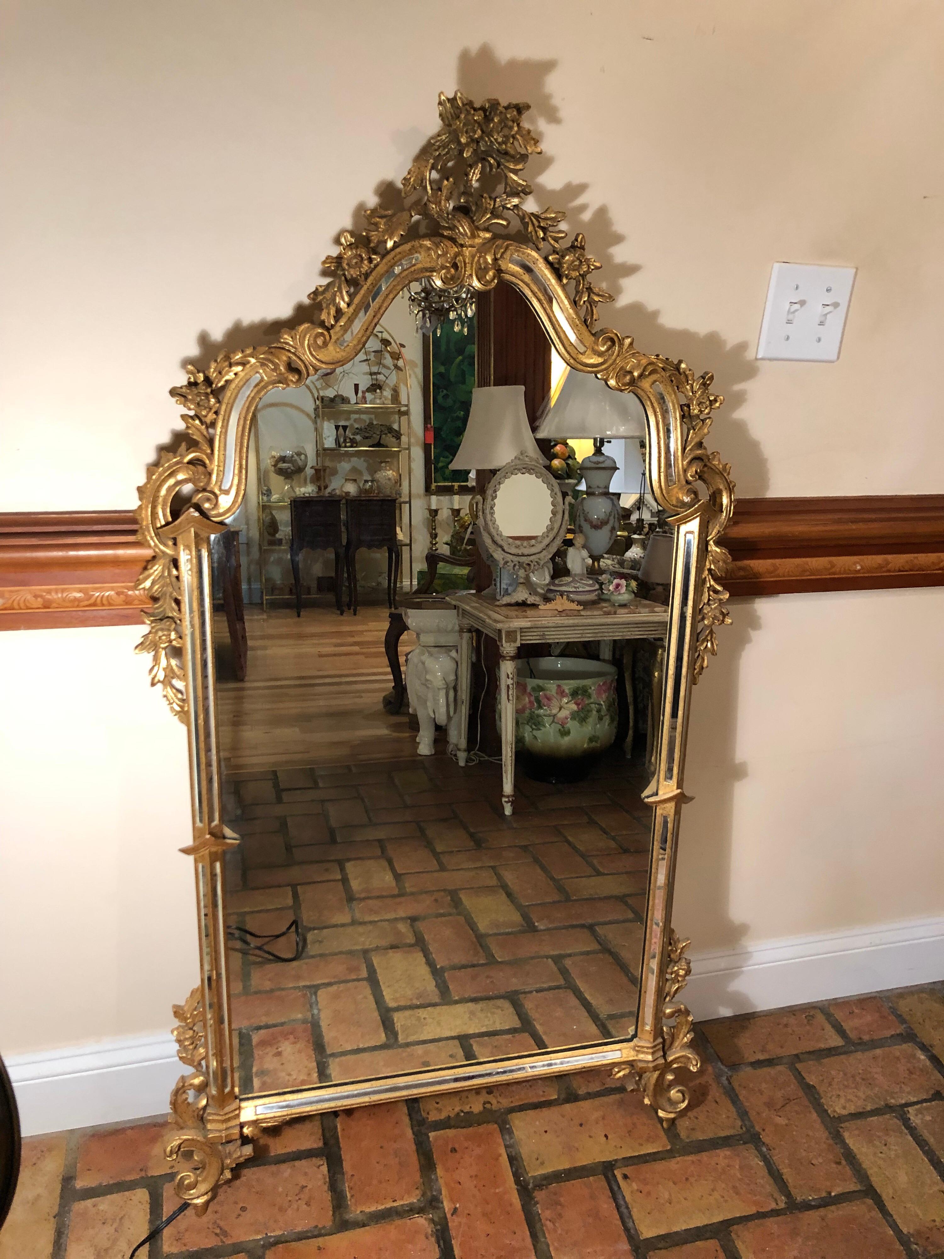 Vintage Ornate Gilt Mirror Attributed to Labarge 9