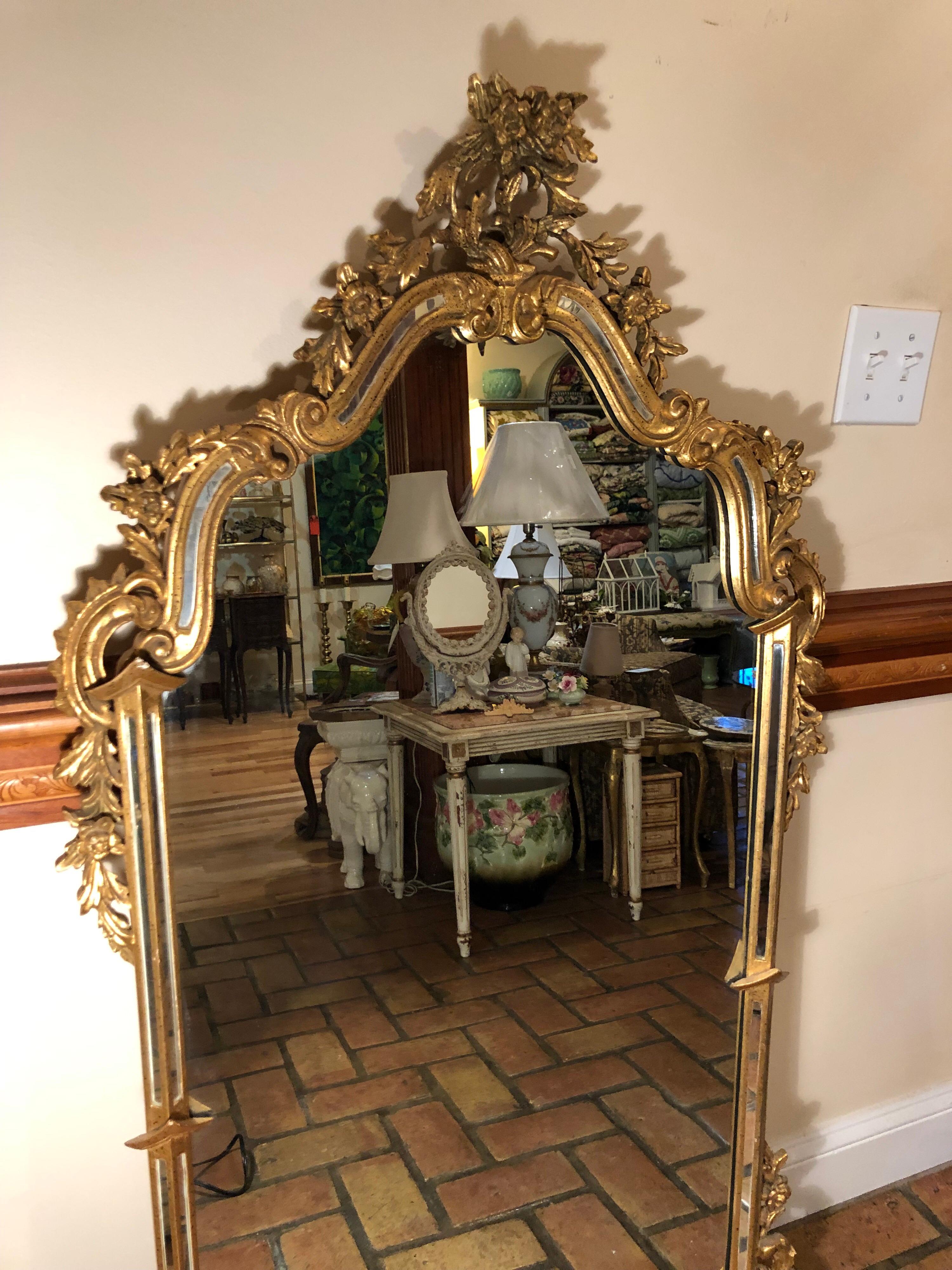 Vintage Ornate Gilt Mirror Attributed to Labarge 11