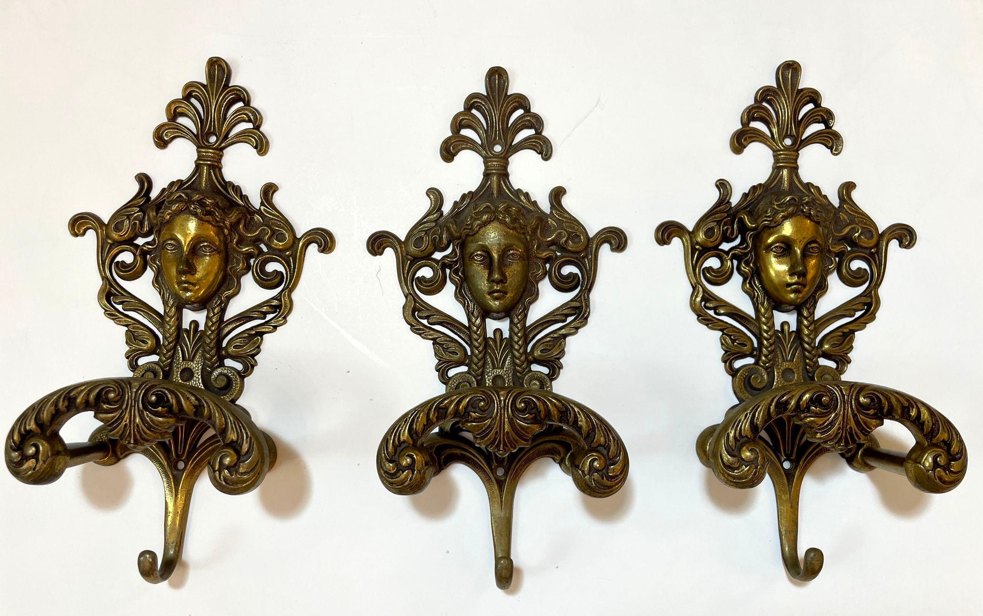 Antique Ornate Italian Figural Architectural Cast Brass Wall Hook Decor Set of 3 For Sale 10