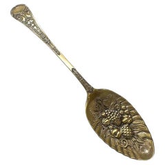 Cuchara ornamentada antigua para mermelada de bayas con hojas y flores, de J B & Sons