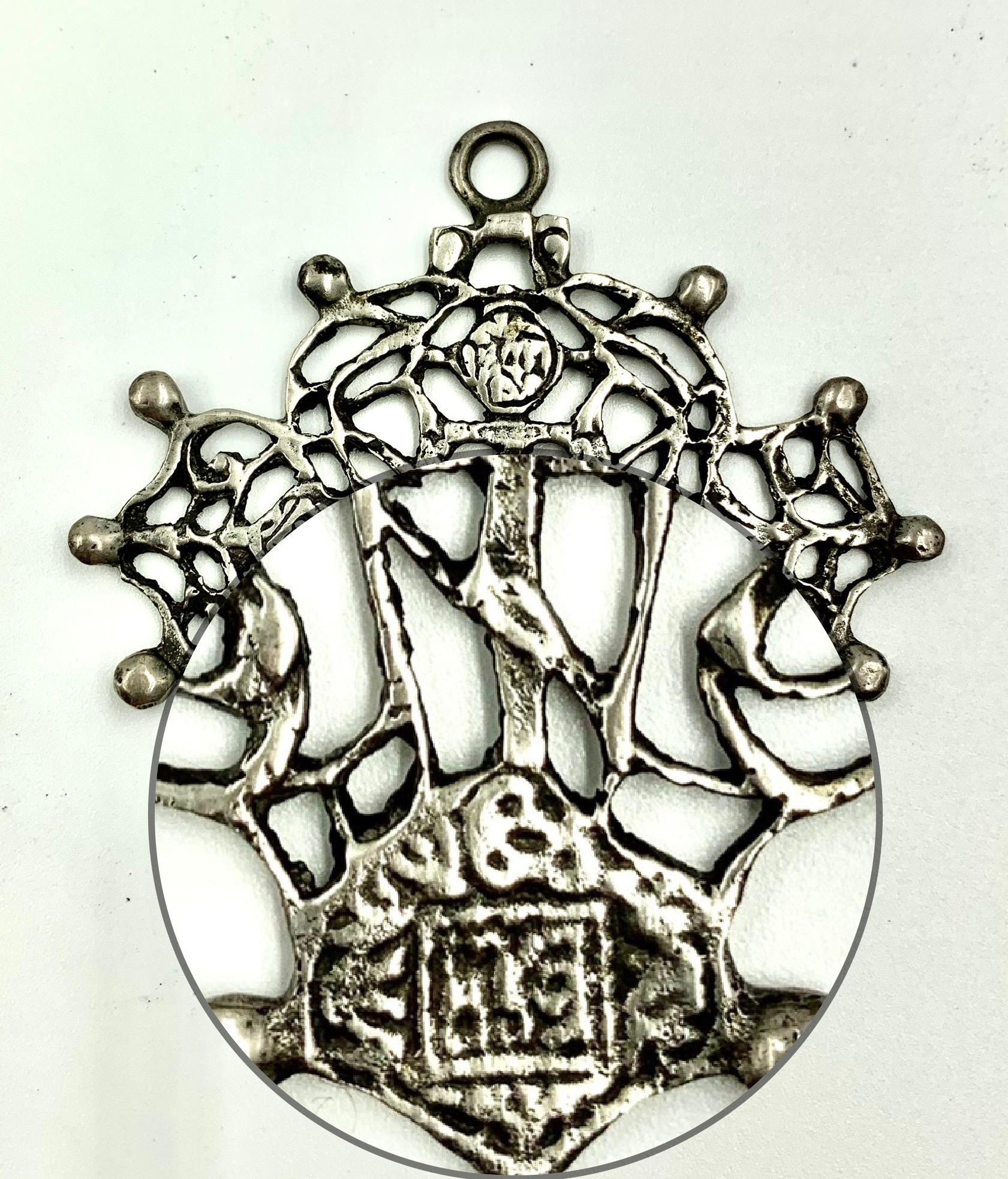 Women's or Men's Antique Ornate Russian Old Believers Reticulated Silver Cross, 19th Century For Sale