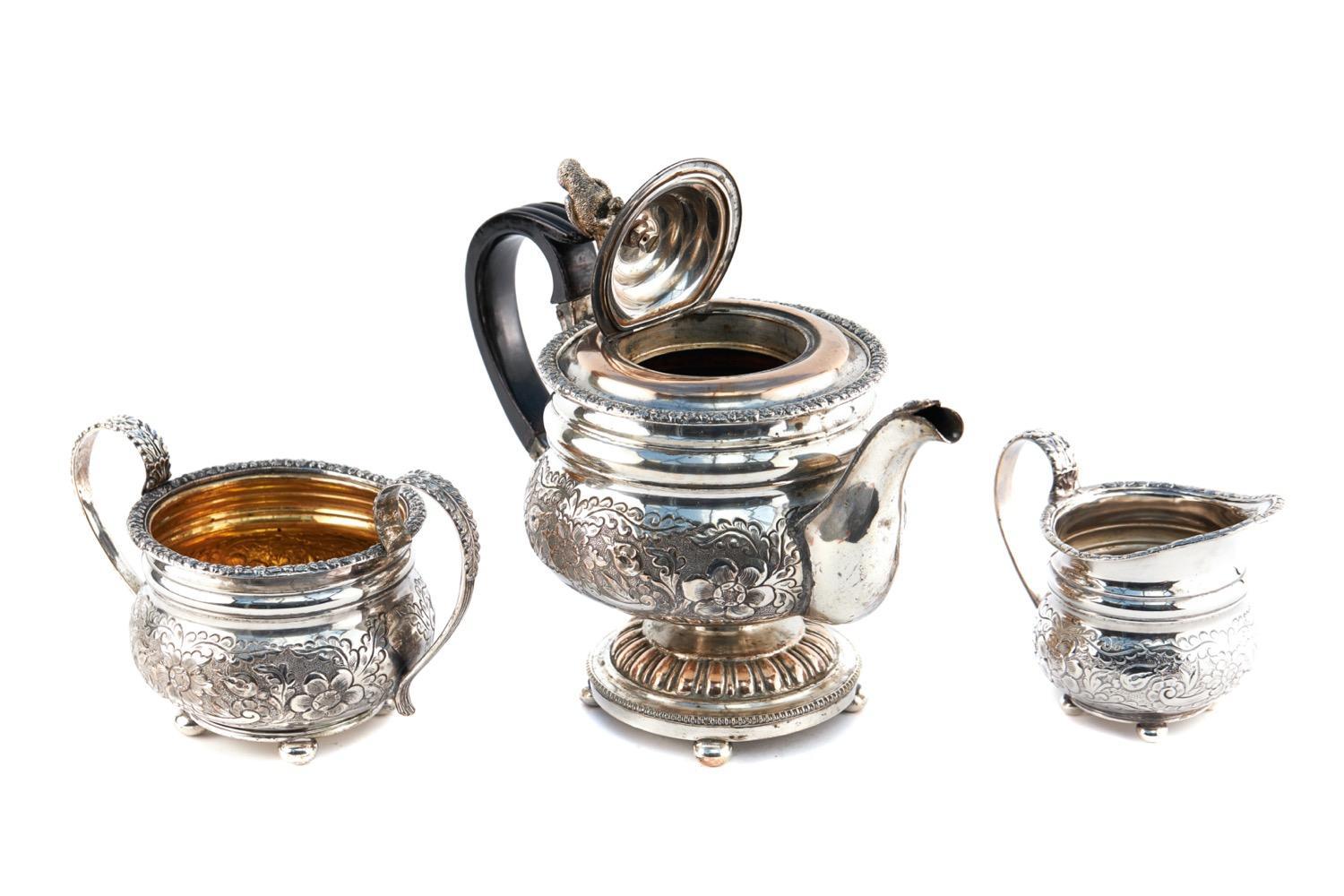Juego de Té Antiguo Ornamentado y Plateado en venta 5