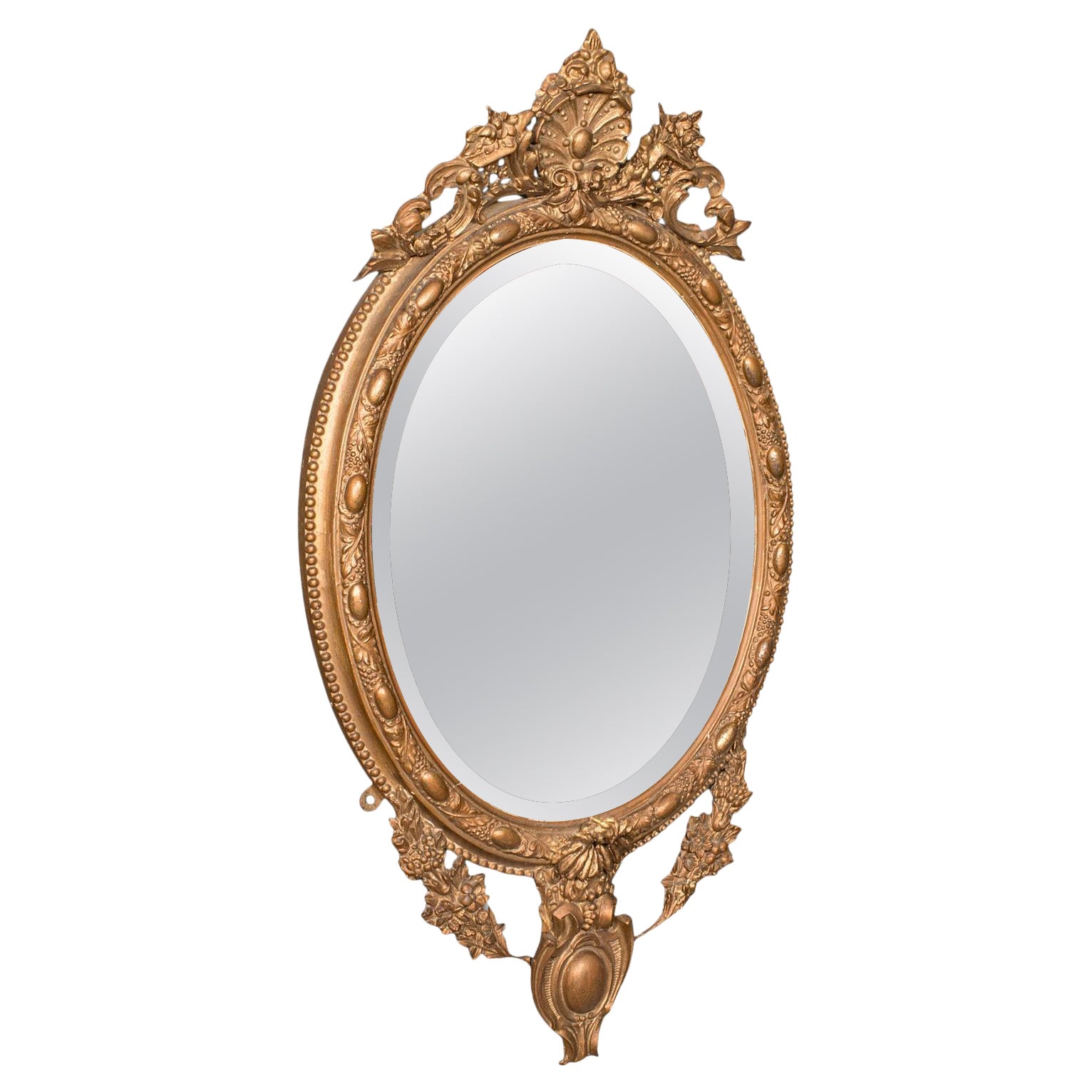 Miroir mural orné ancien, français , gesso doré et verre biseauté , époque victorienne , 1900