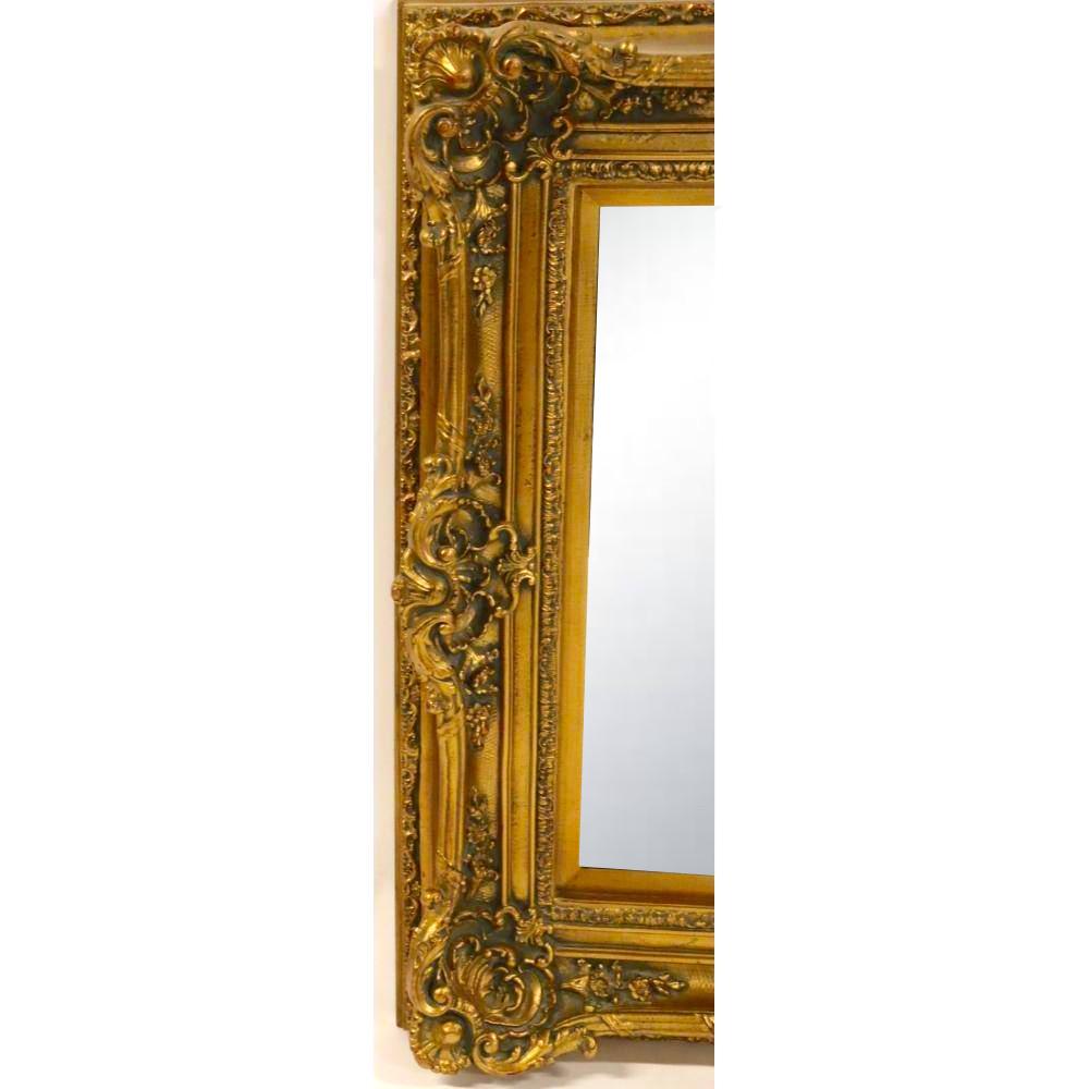 Début du 20ème siècle Antique Miroir suspendu avec cadre en bois doré sculpté en vente
