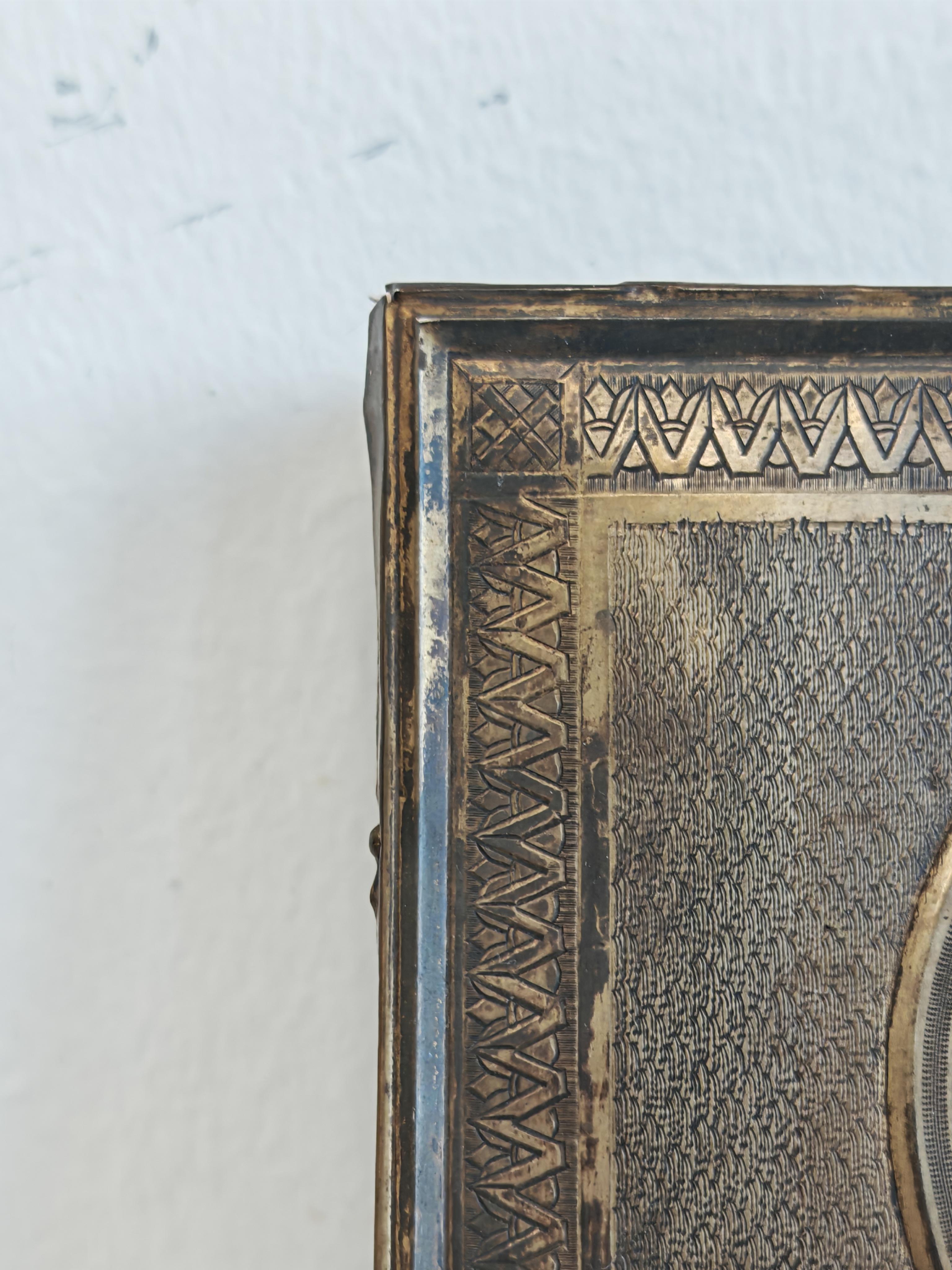 Argento Antica icona ortodossa di Gesù Pantocratore in argento e smalto, anni '90 del XIX secolo in vendita