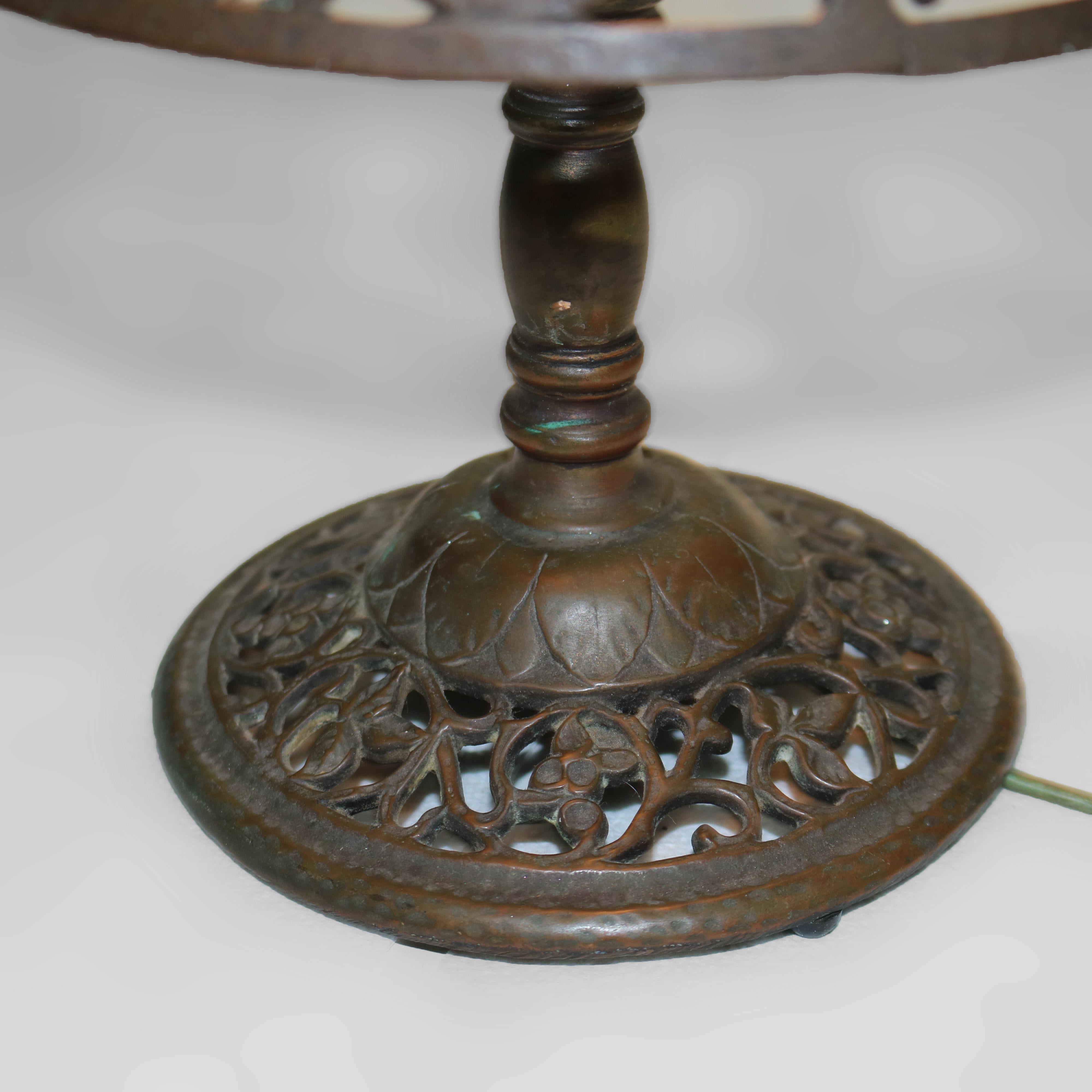 Lampe de table ancienne Oscar Bach Arts & Crafts en bronze non signée C1920 Bon état - En vente à Big Flats, NY
