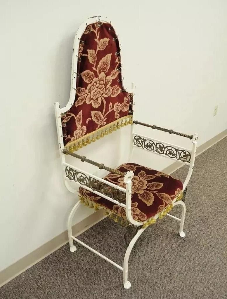 Fauteuil trône ancien Oscar Bach en fer forgé et bronze de style néo-renaissance en vente 3