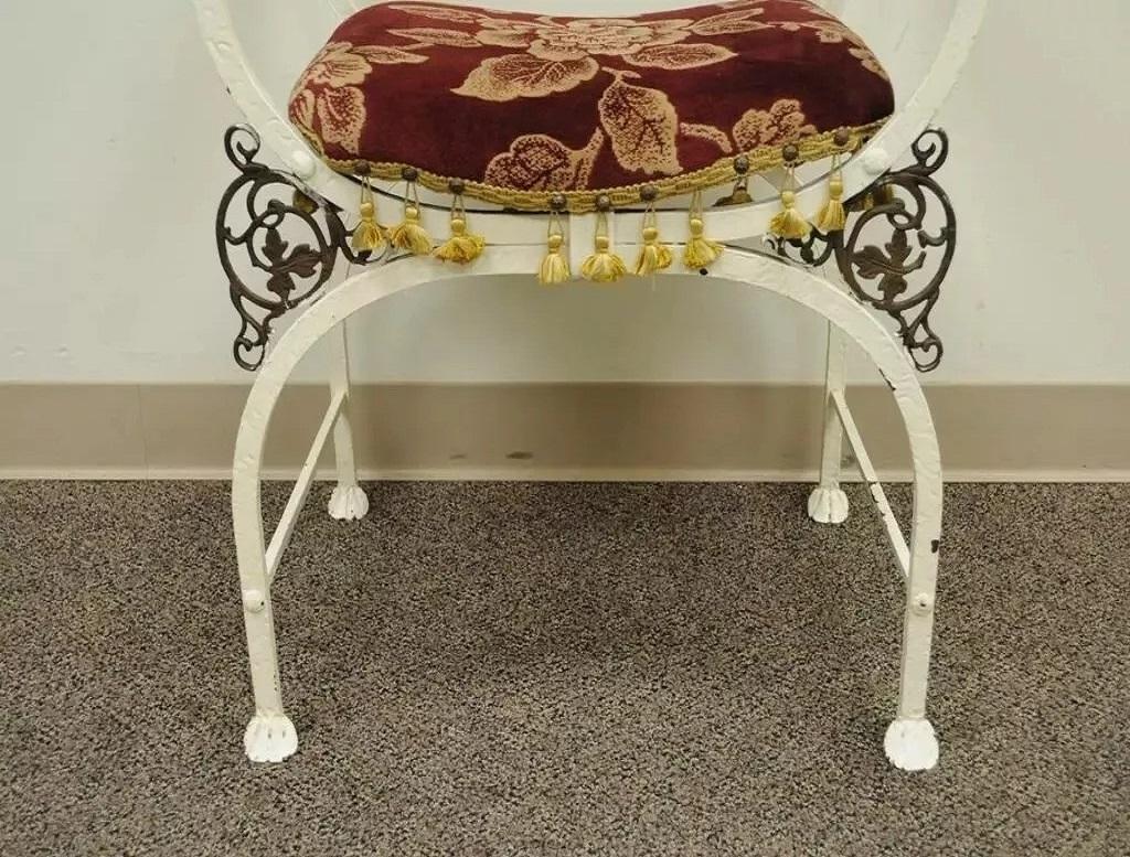 Renaissance Fauteuil trône ancien Oscar Bach en fer forgé et bronze de style néo-renaissance en vente