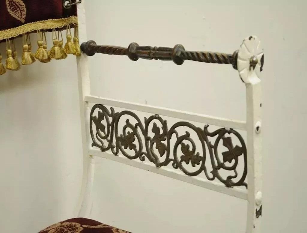 Inconnu Fauteuil trône ancien Oscar Bach en fer forgé et bronze de style néo-renaissance en vente