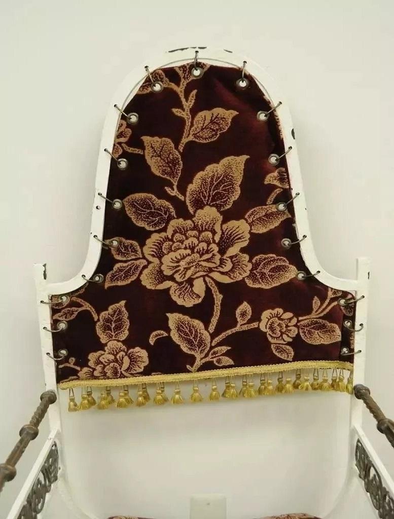 Fauteuil trône ancien Oscar Bach en fer forgé et bronze de style néo-renaissance Bon état - En vente à Philadelphia, PA