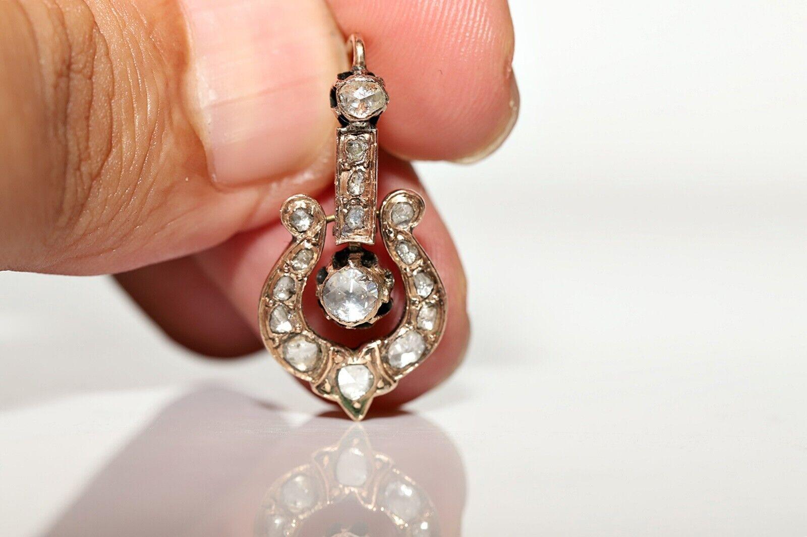 
En très bon état.
Poids total 8,7 grammes.
Totalement environ 1,20 carat de diamant.
Le diamant a une pureté s1-s2-s3-Pique et une couleur H-I.
Pièce ottomane originale datant d'environ 140 ans.
N'hésitez pas à nous contacter pour toute question.