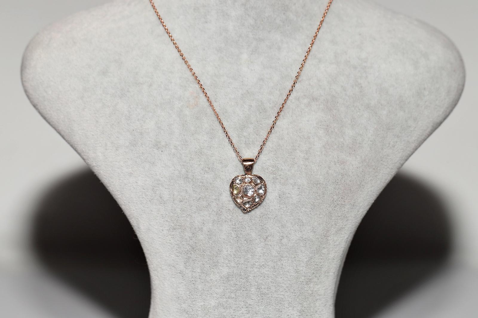 In very good condition.
Total weight is 3.3 grams.
Totally is diamond 0.50 ct.
The diamond is has H-I-J-K-L-M-Brown Color and s1-s2-s3-Pique 1-2.
Totally is chain 45 cm.
Please contact for any questions.