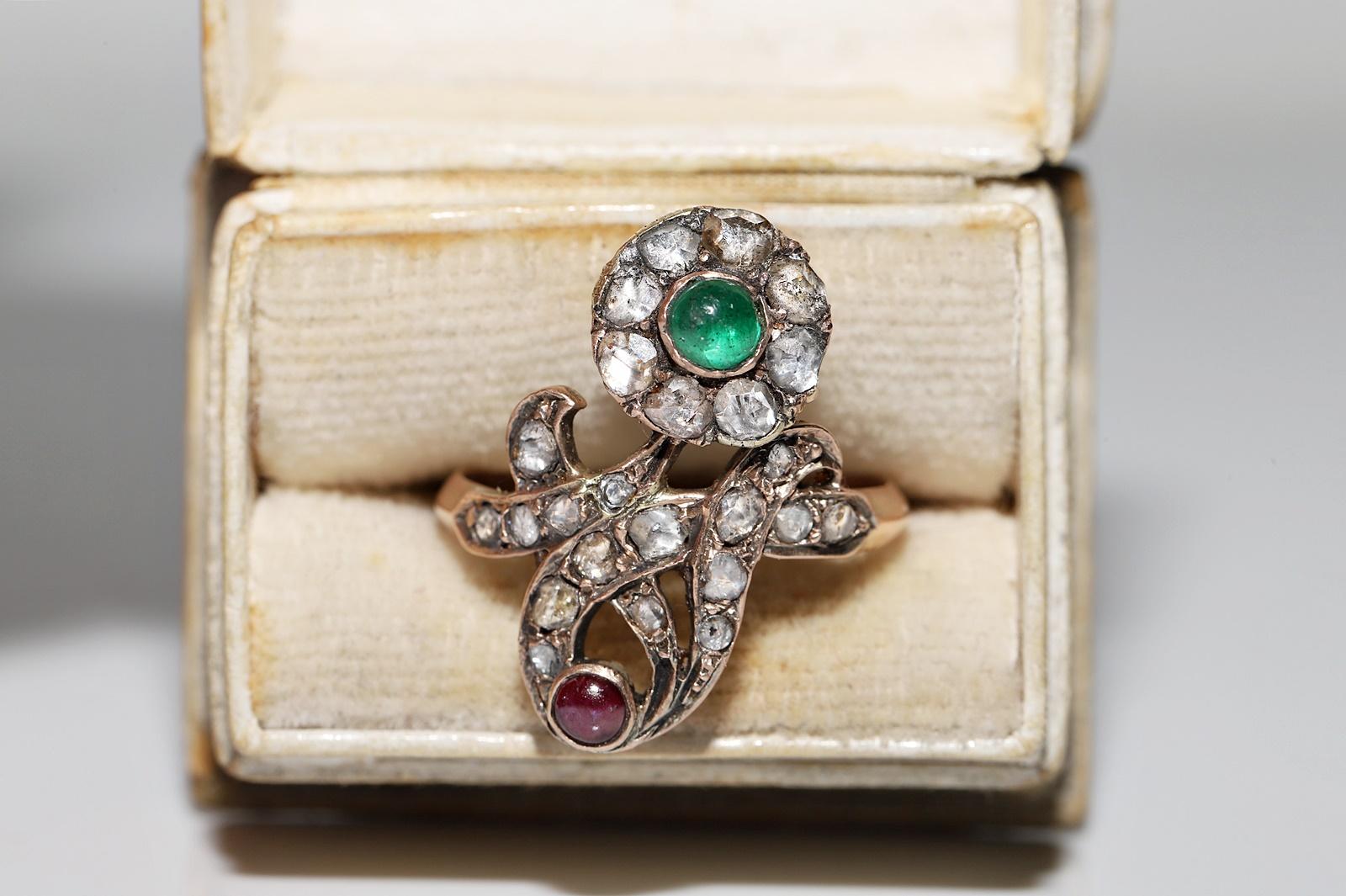 Bague ottomane ancienne datant des années 1900, 8 carats, diamant naturel taille rose, émeraude et rubis Bon état - En vente à Fatih/İstanbul, 34