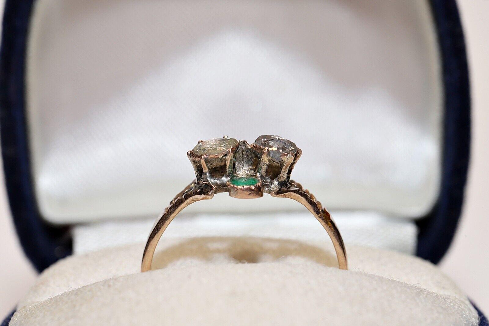 Antique Ottoman  Circa 1900s 9k Gold Natural Rose Cut Diamond And Emerald Ring  For Sale 3