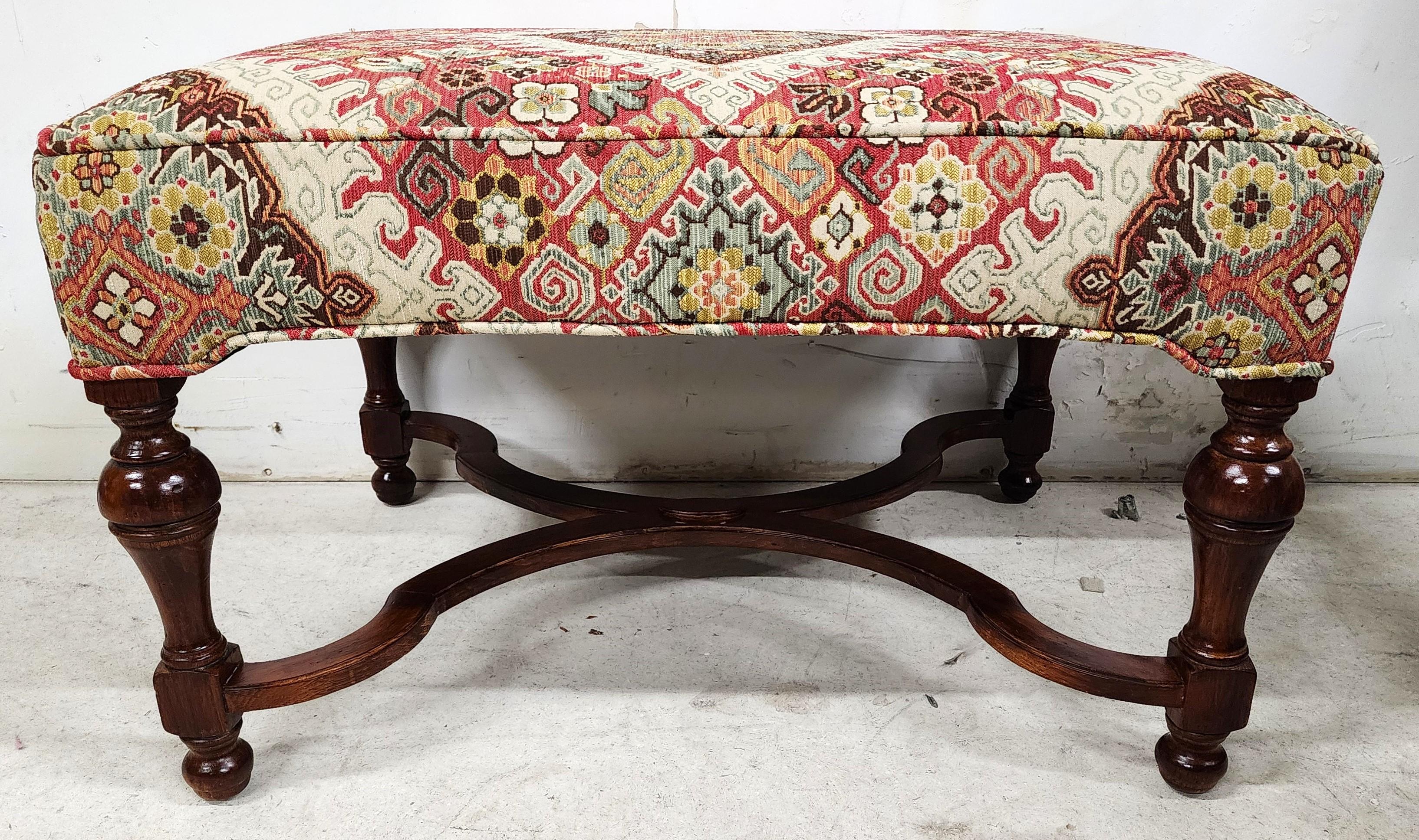 Poggiapiedi Ottomano Piccolo Con Cuscino Morbido - Legno Di Faggio - Rivestimento Arancione - 40x25x29 Cm - Foto 2