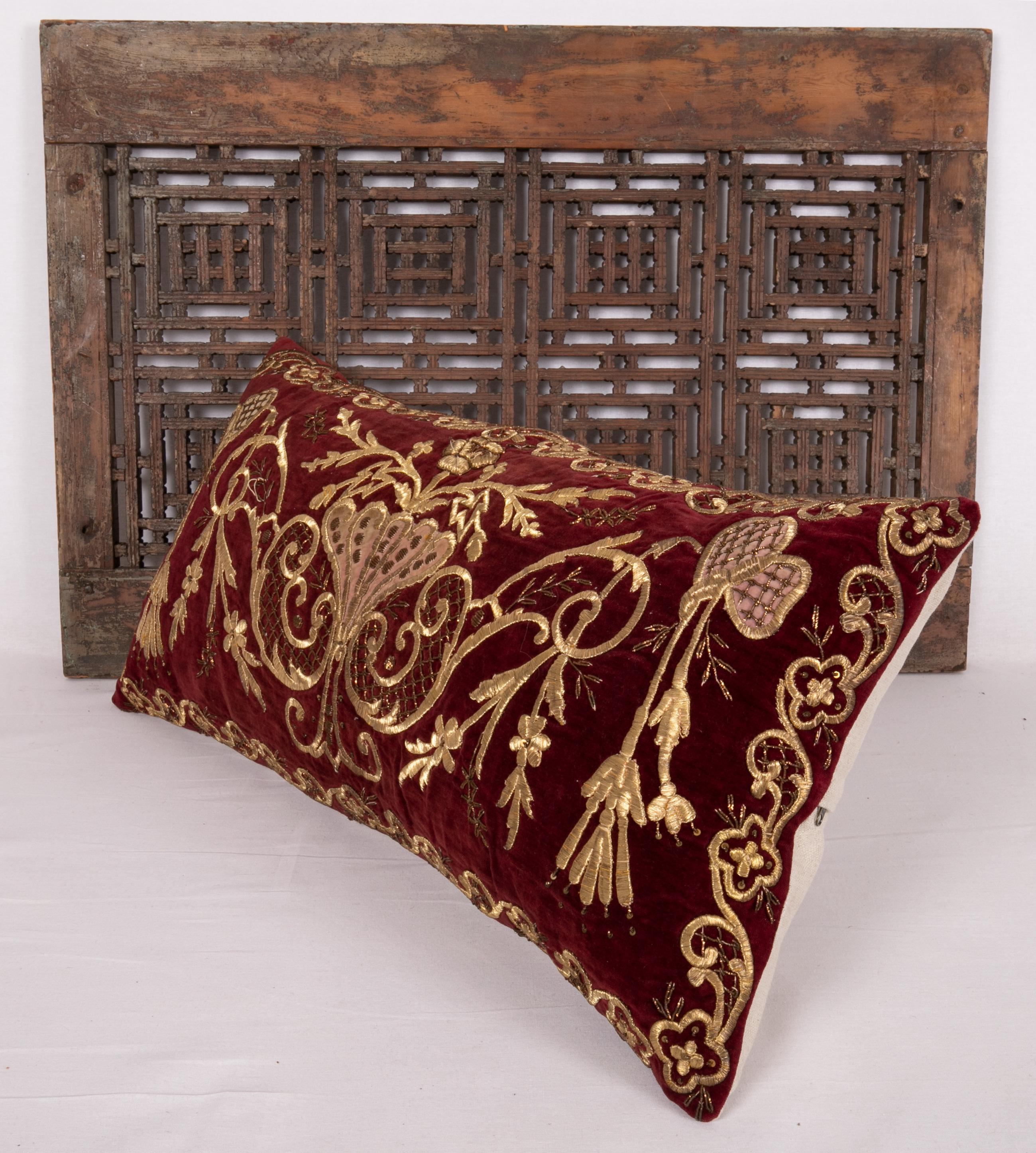 Antique Ottoman Gold on Purple Pillow Case, Late 19th C. In Good Condition In Istanbul, TR